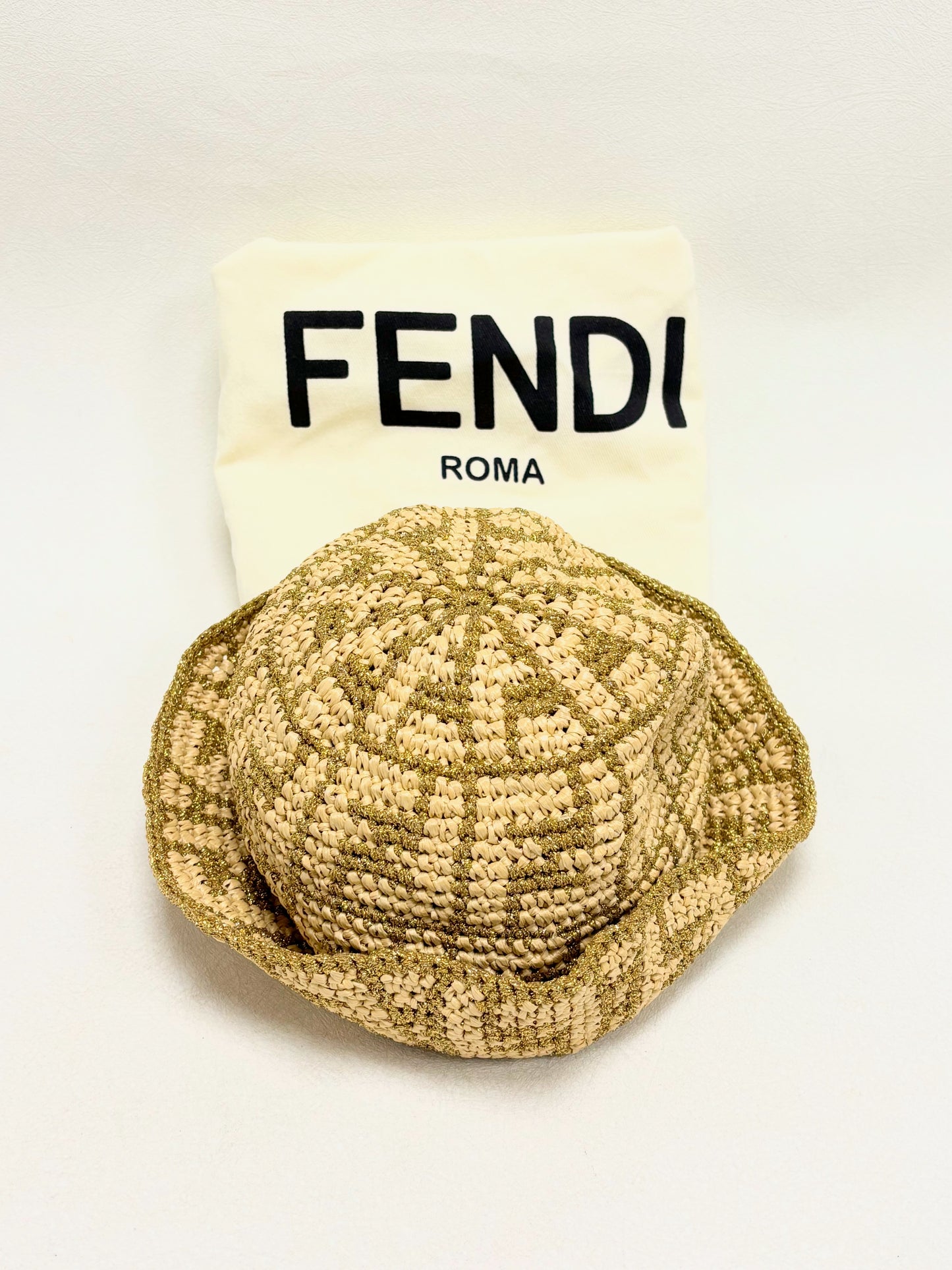 FENDI Chapeau Raphia