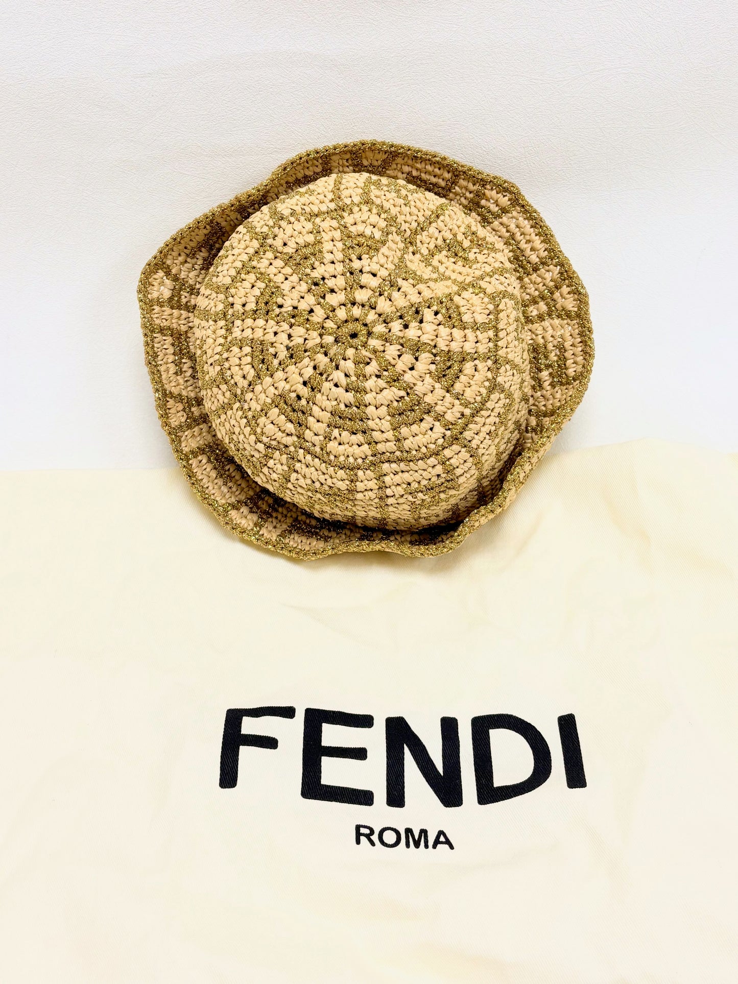 FENDI Chapeau Raphia