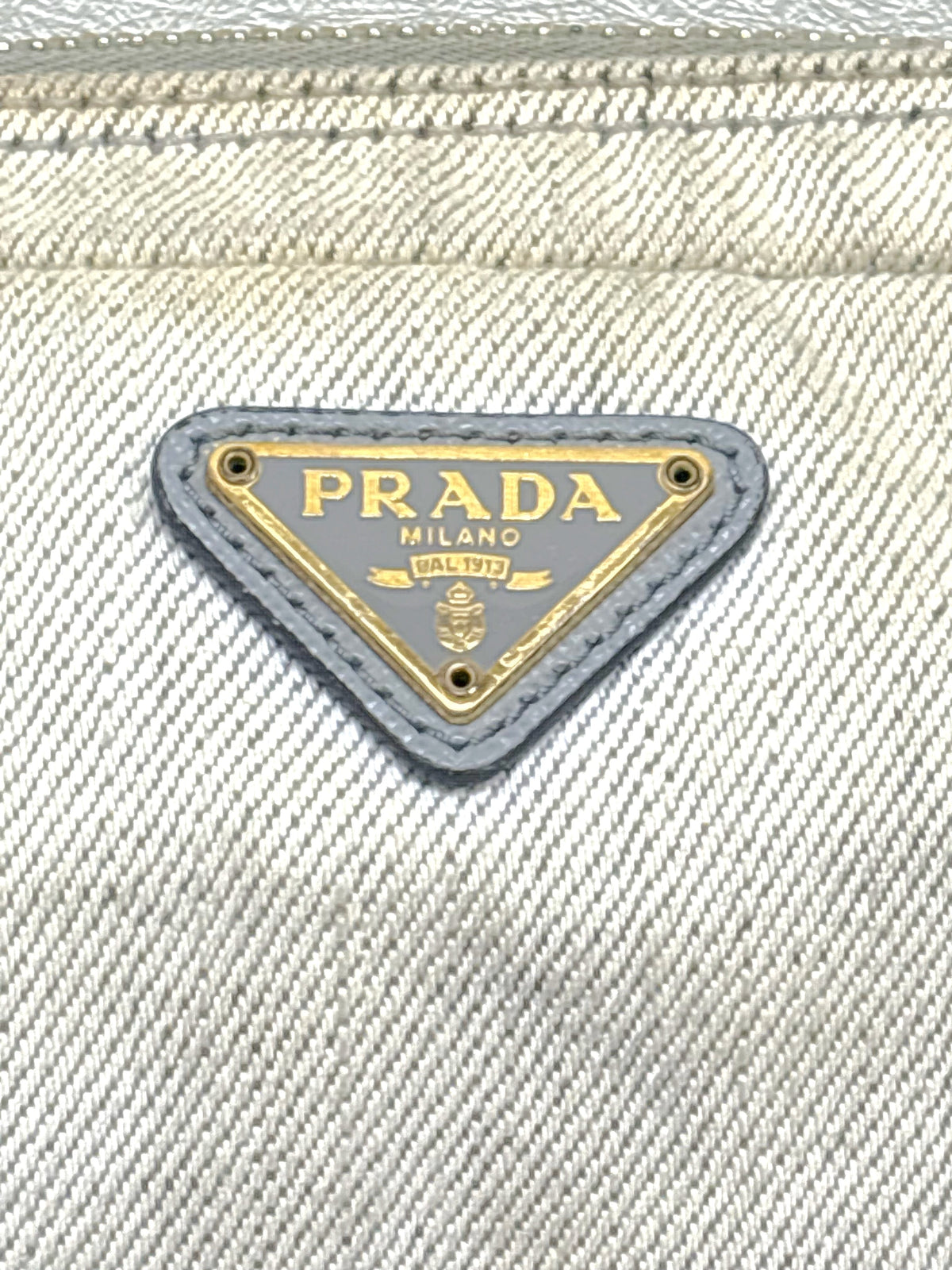 PRADA Pochette en Denim