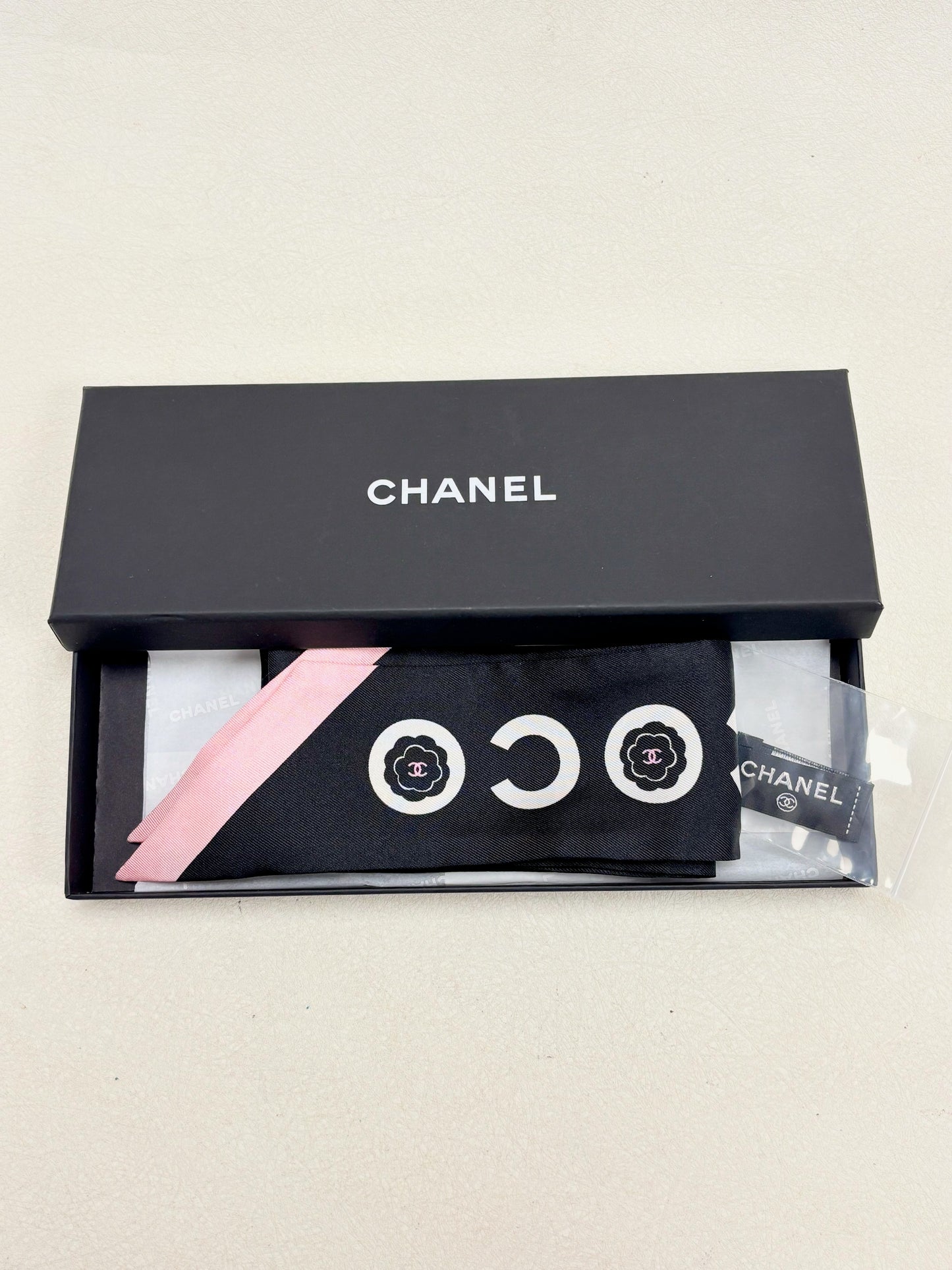 CHANEL Twilly Coco