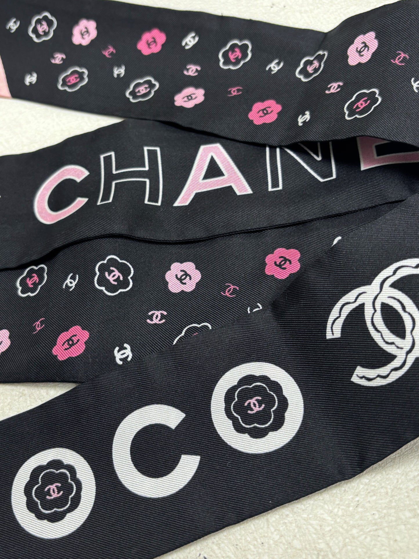 CHANEL Twilly Coco