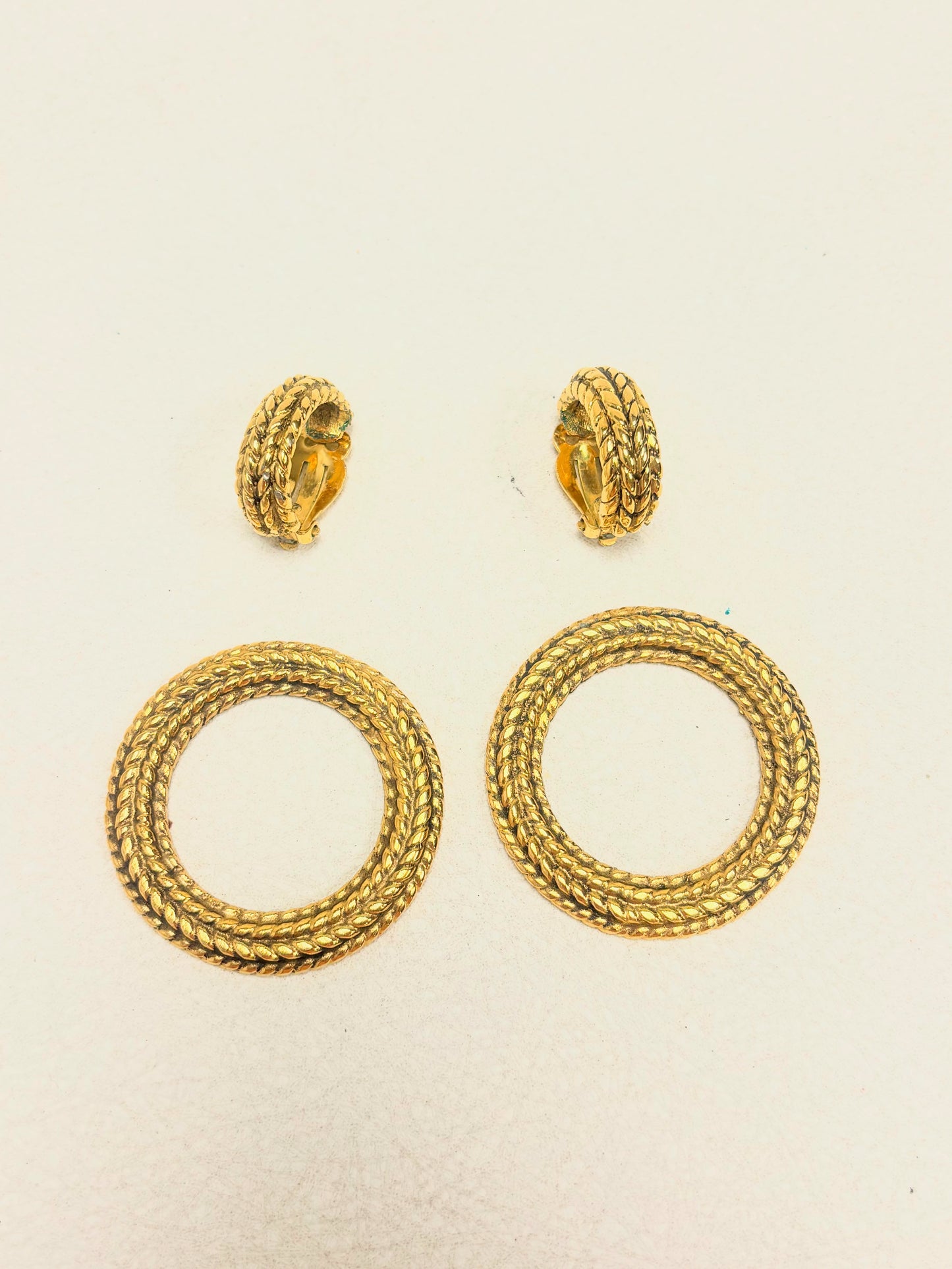 CHANEL Boucles d'oreilles Hoop