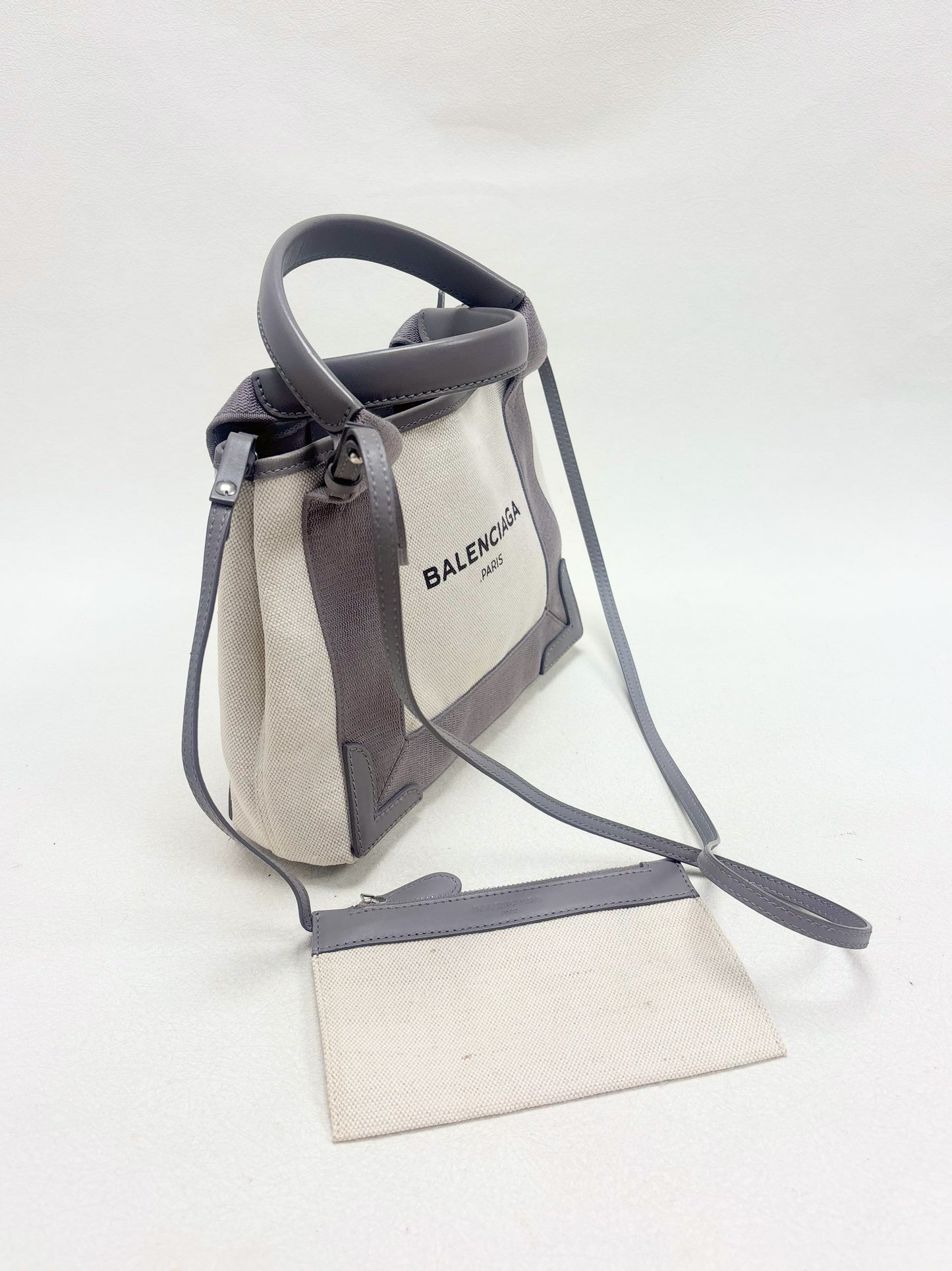 BALENCIAGA Cabas Navy PM