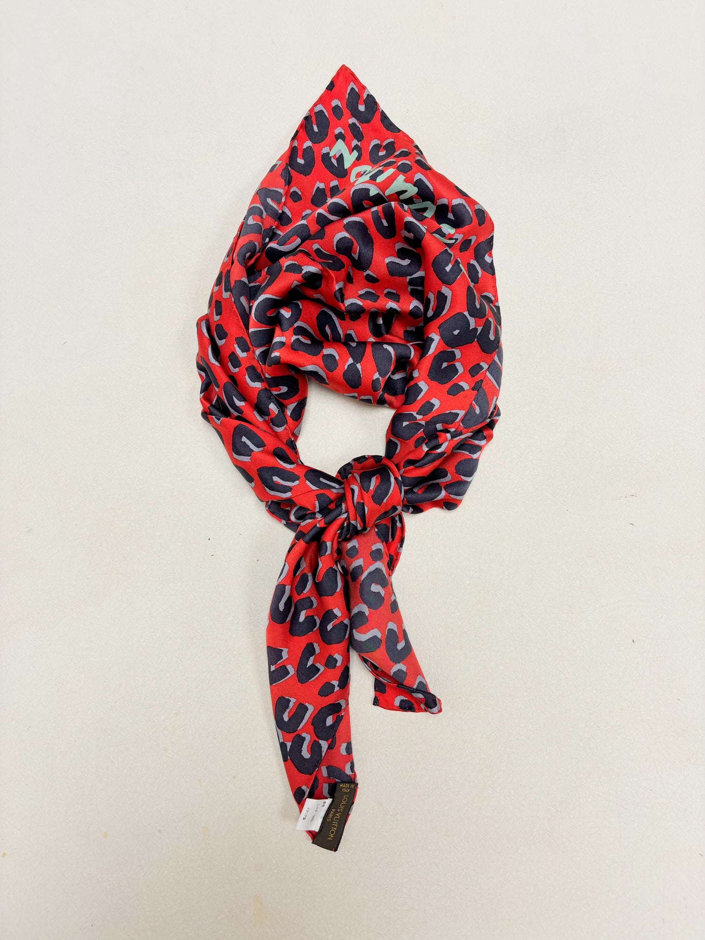 LOUIS VUITTON x Stephen Sprouse Carré soie