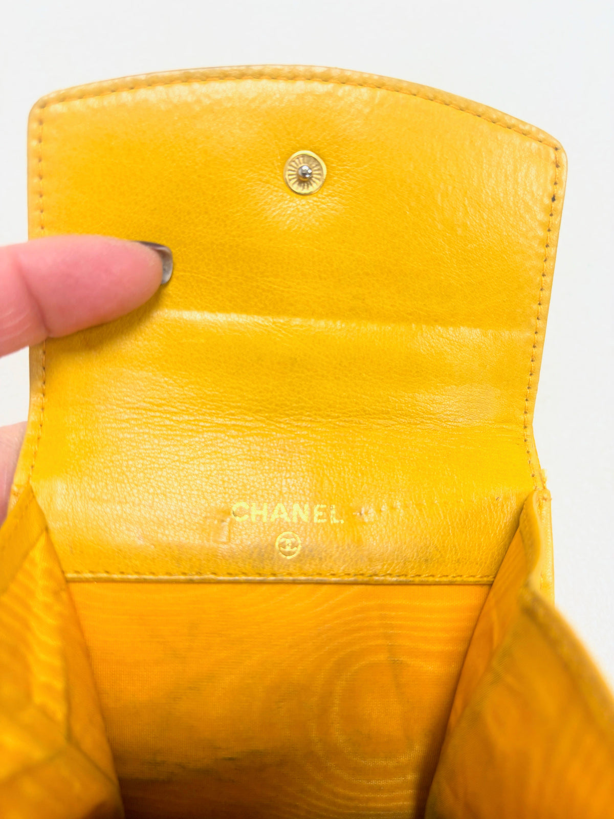 CHANEL Porte-Monnaie Cuir Caviar