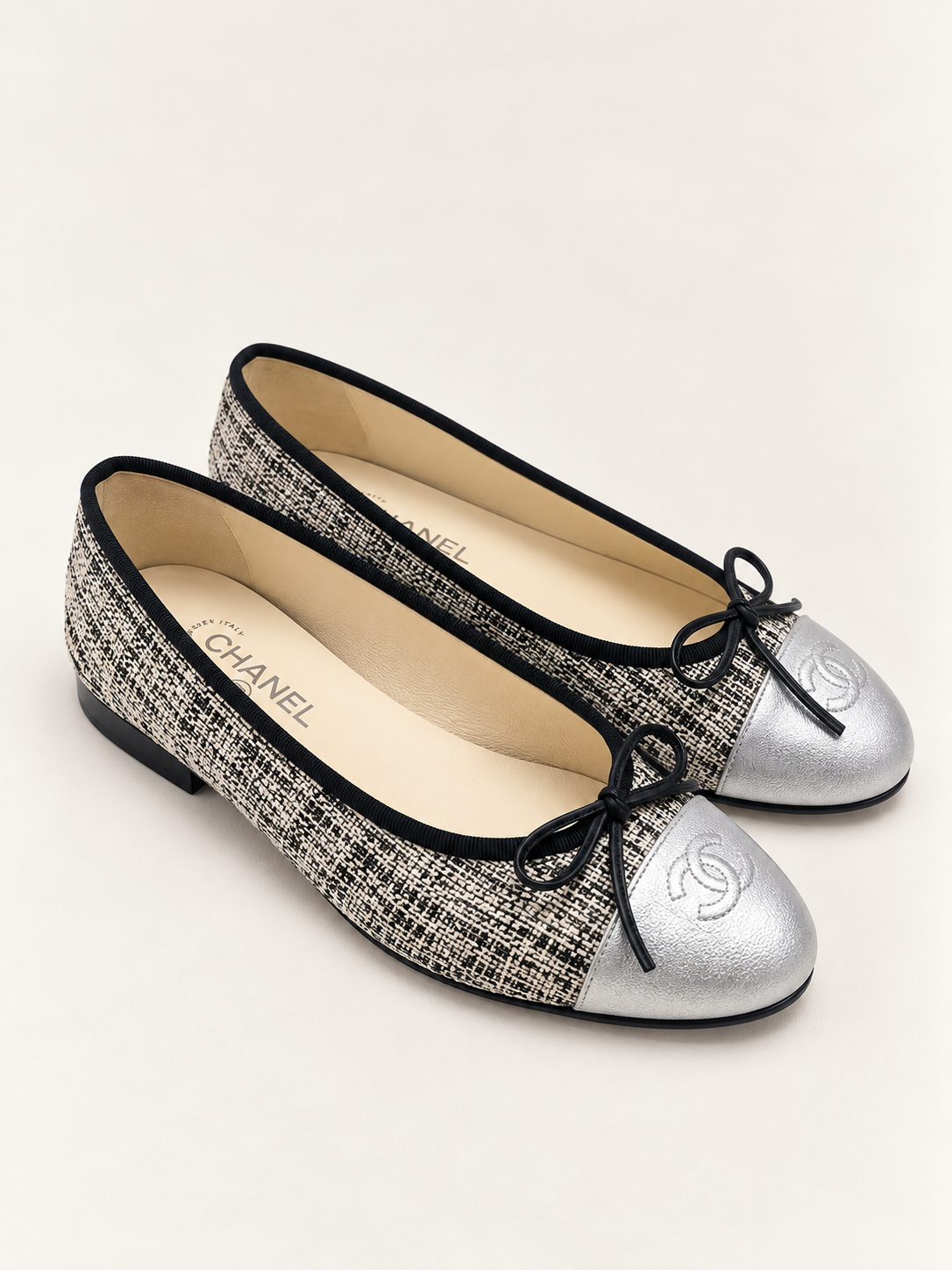 CHANEL Ballerines tweed