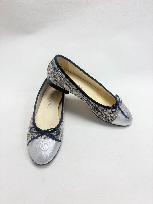 CHANEL Ballerines tweed