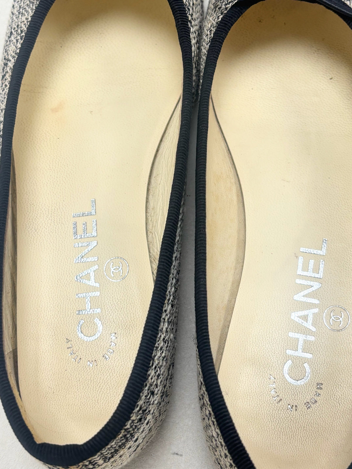 CHANEL Ballerines tweed