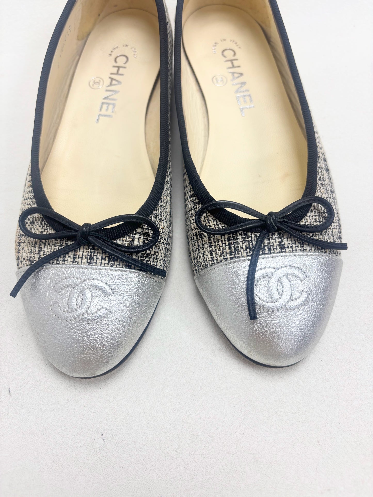 CHANEL Ballerines tweed