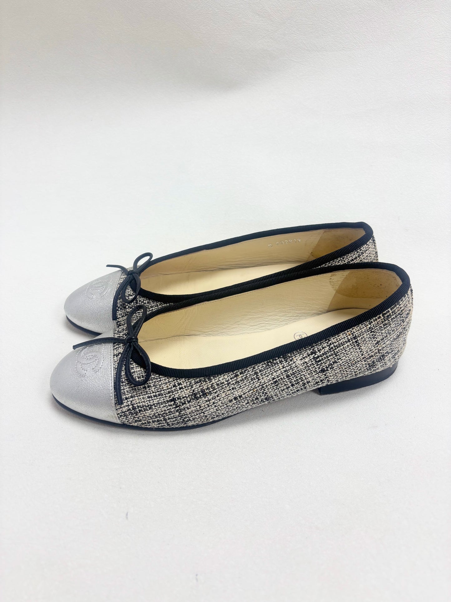 CHANEL Ballerines tweed