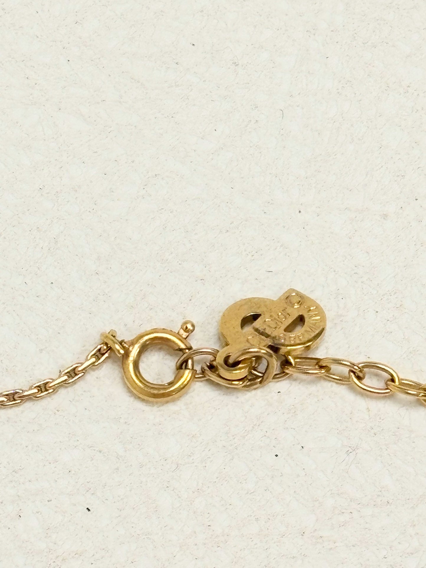 DIOR Collier Coquillage