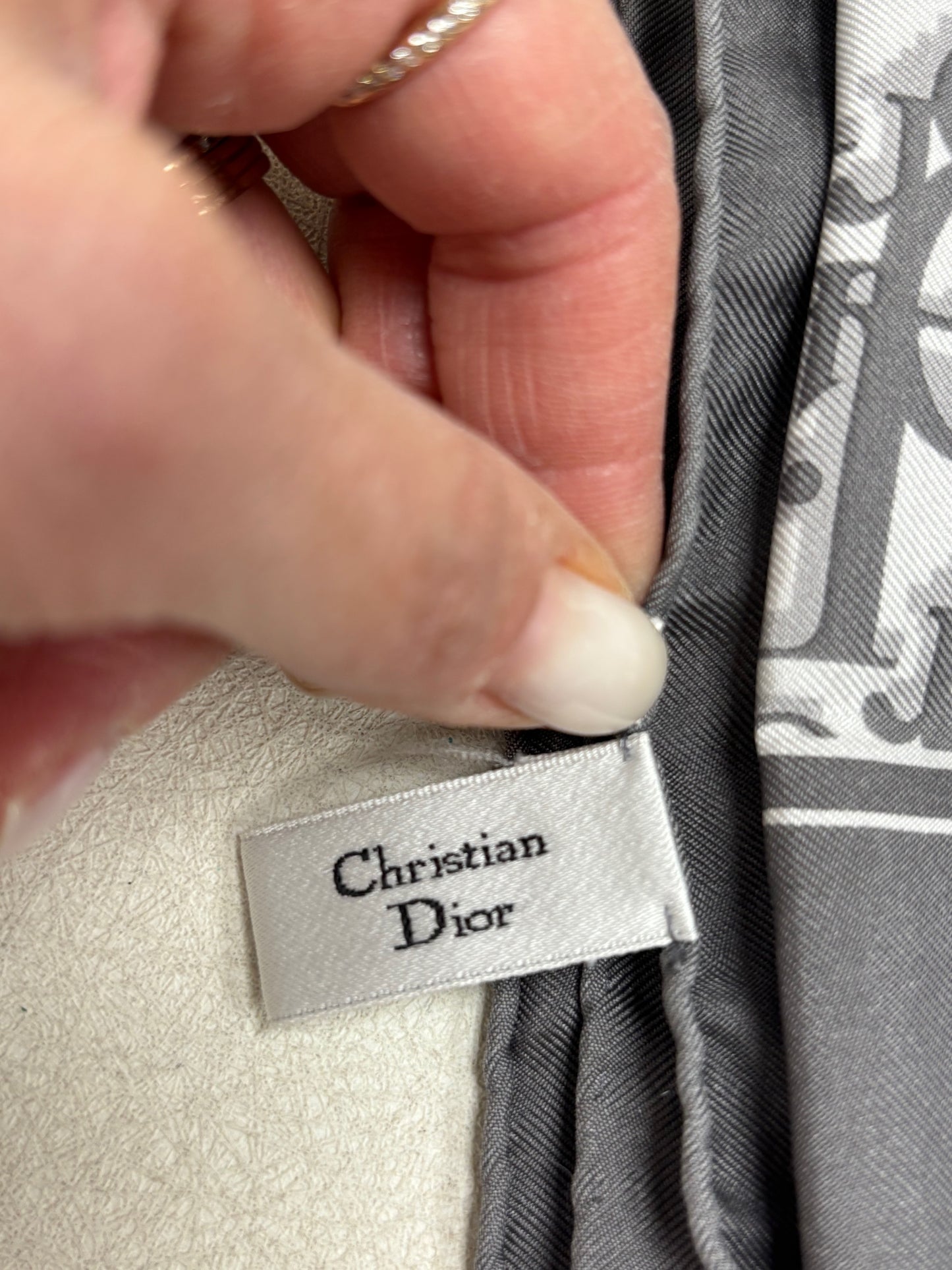 DIOR Carré Oblique en soie