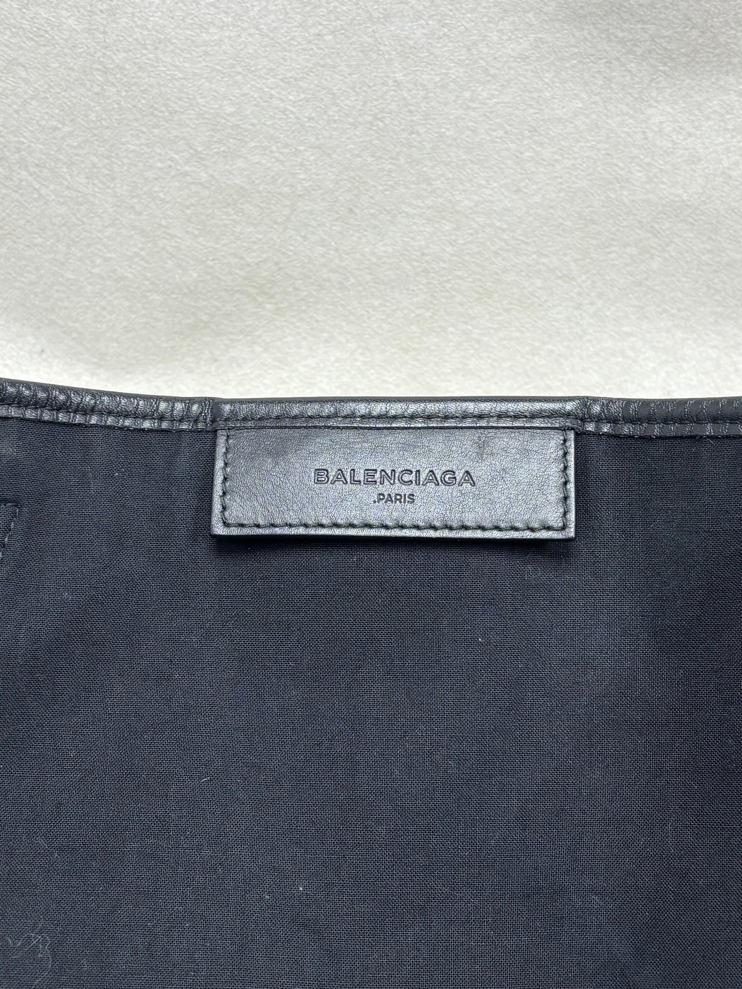 BALENCIAGA Sac Navy M