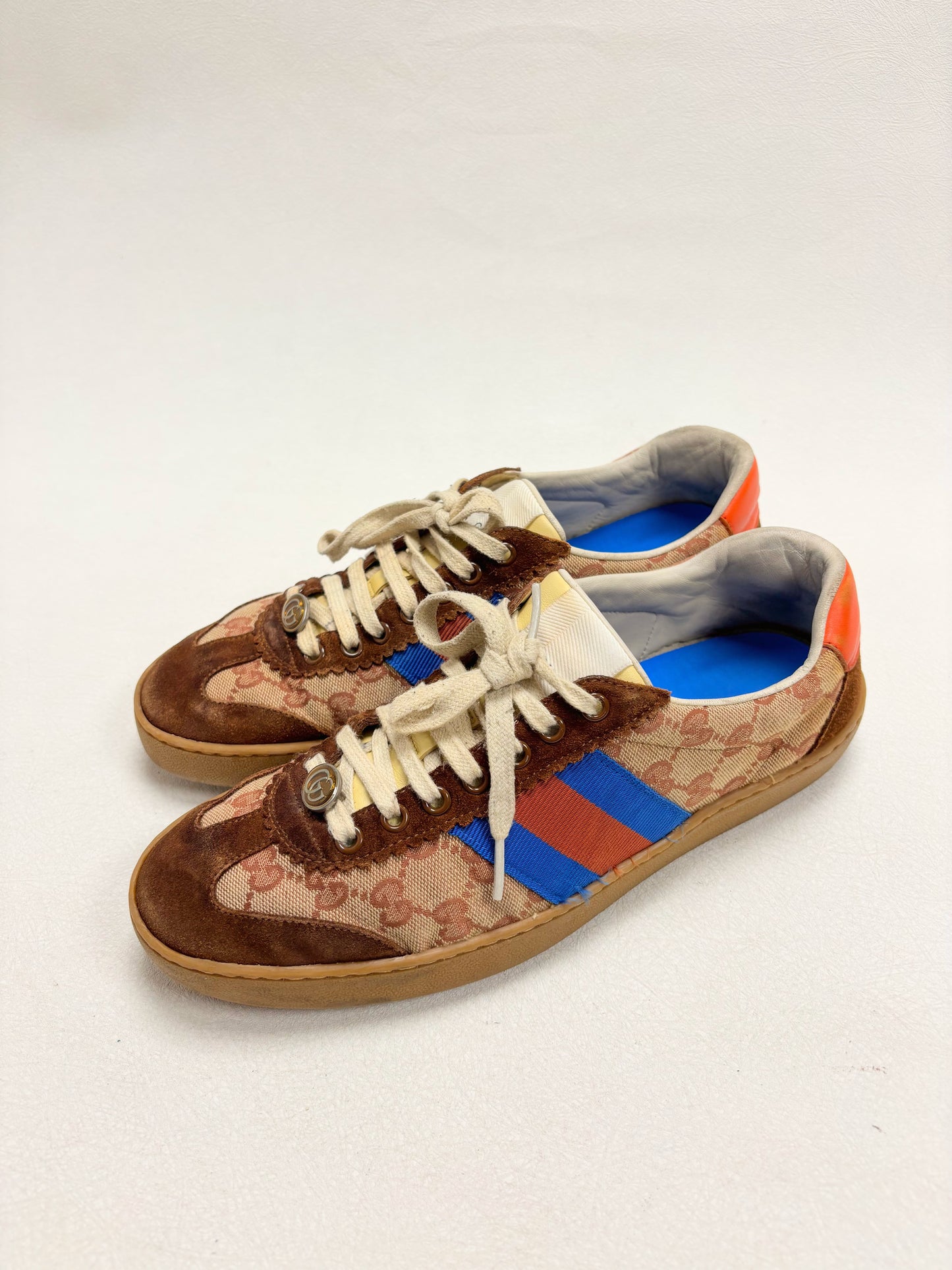 GUCCI Baskets Monogramme