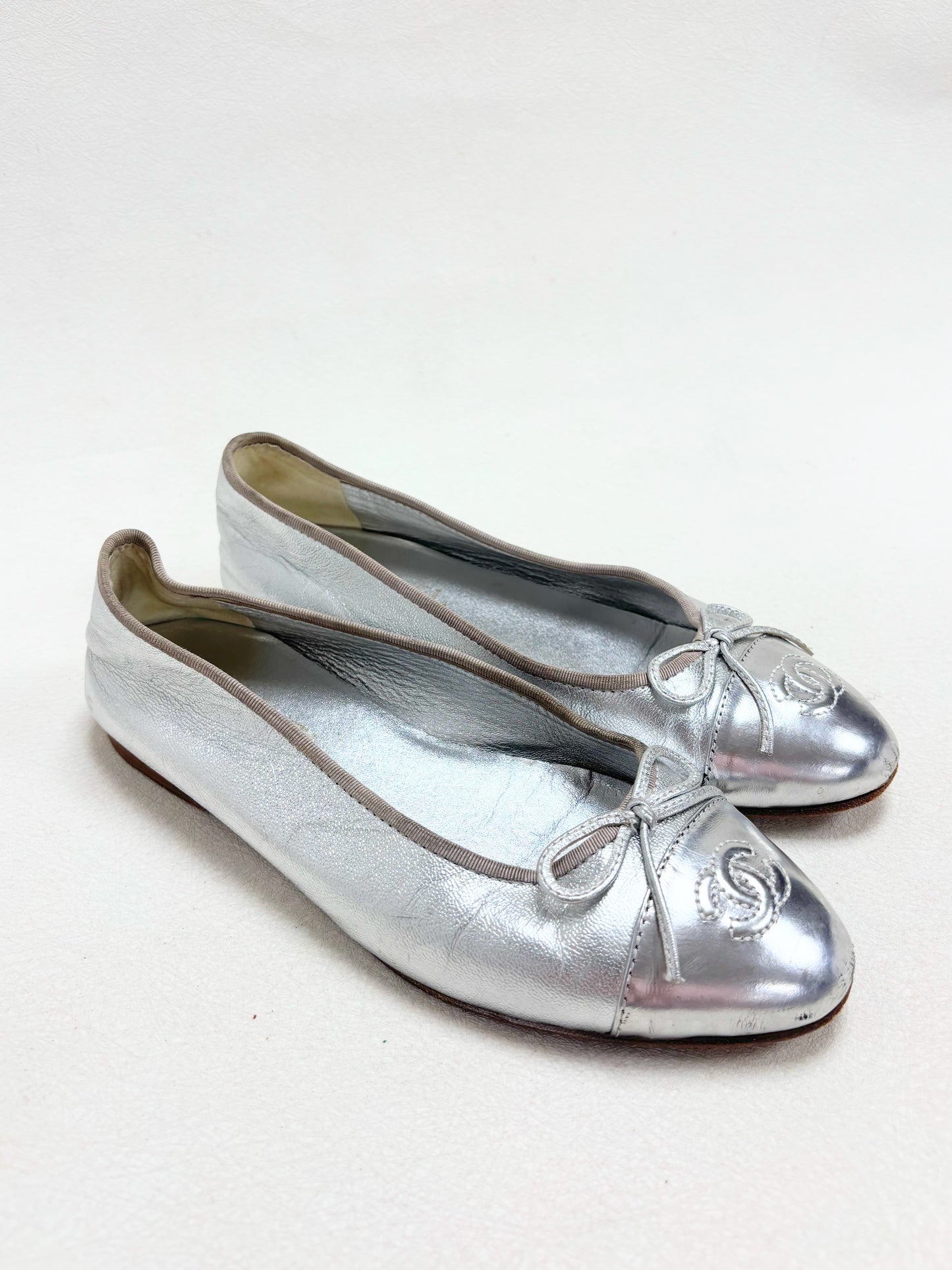 CHANEL Ballerines Argent
