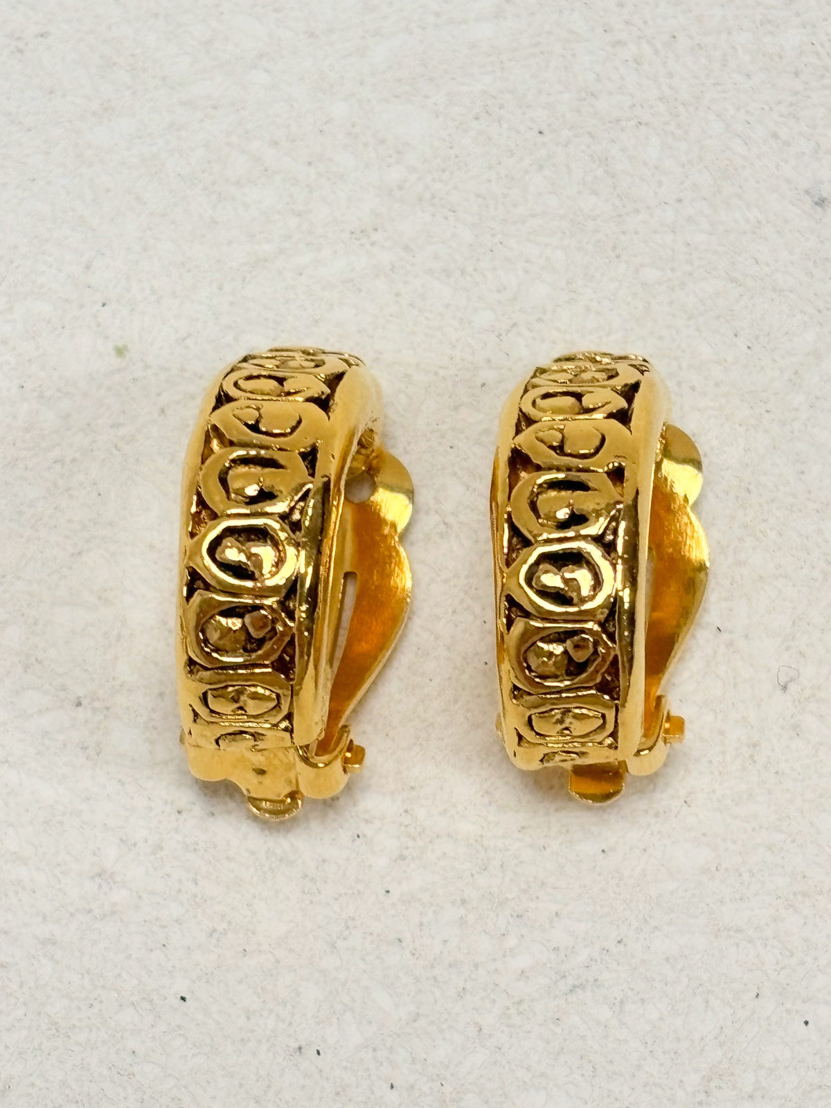 CHANEL Boucles d'oreilles Hoops