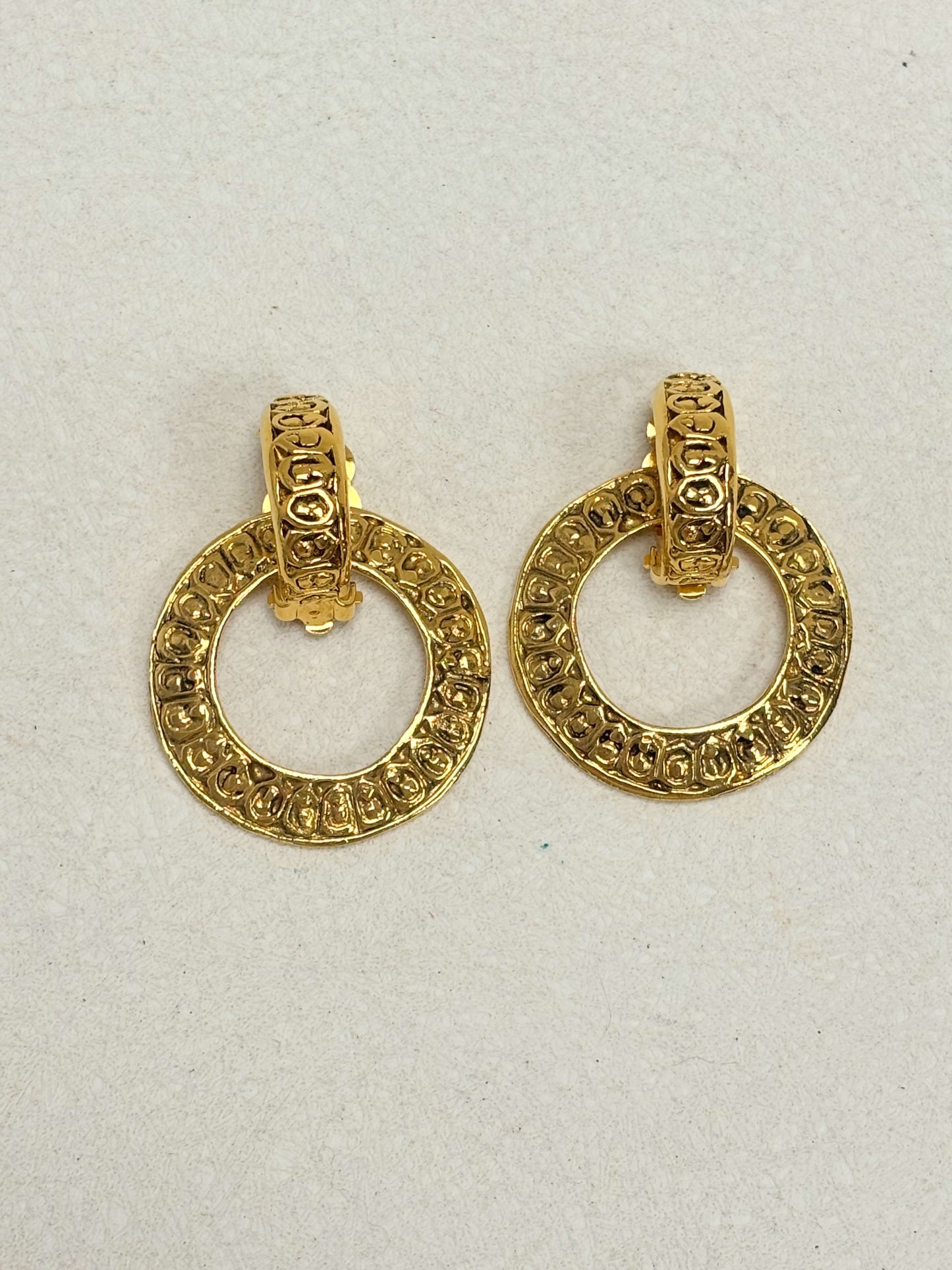 CHANEL Boucles d'oreilles Hoop
