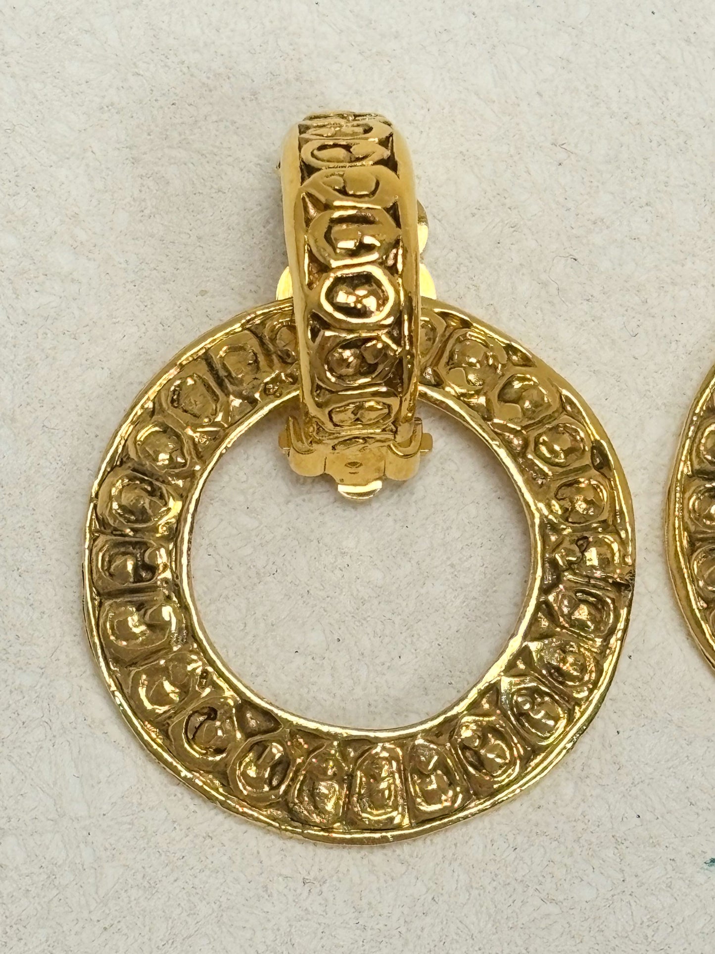CHANEL Boucles d'oreilles Hoop