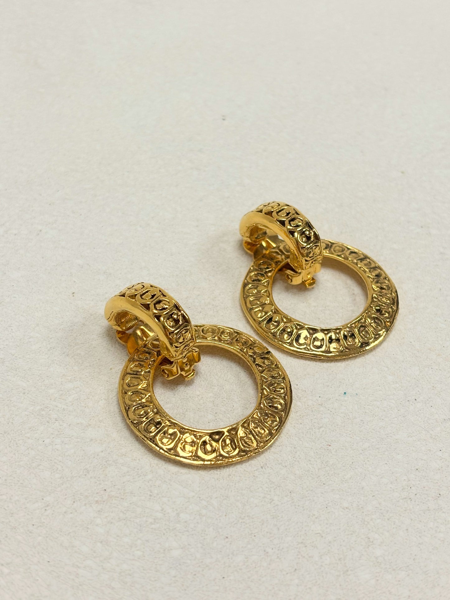 CHANEL Boucles d'oreilles Hoop