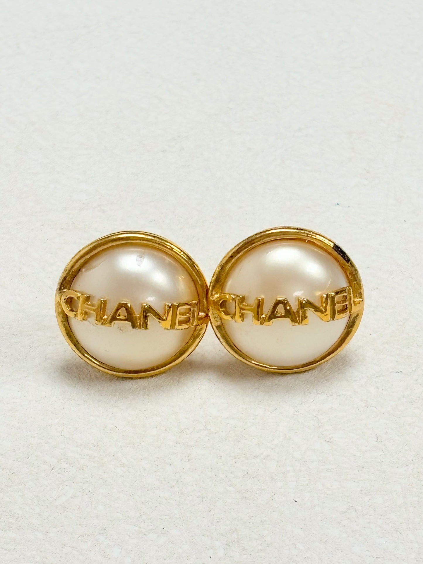 CHANEL Boucles d'oreilles