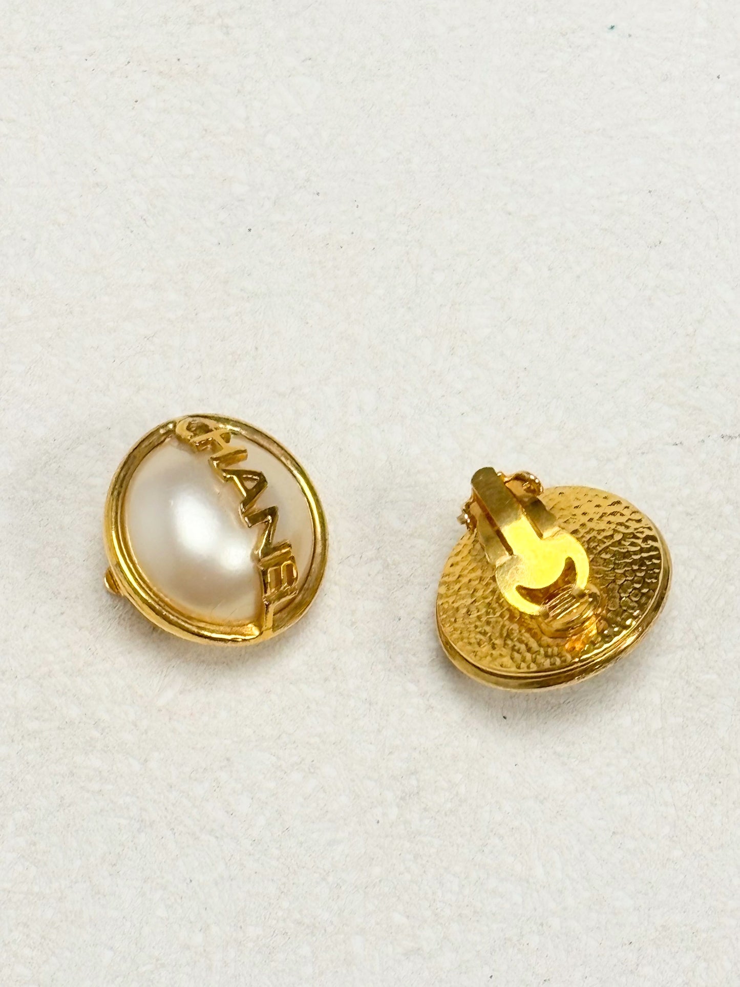 CHANEL Boucles d'oreilles