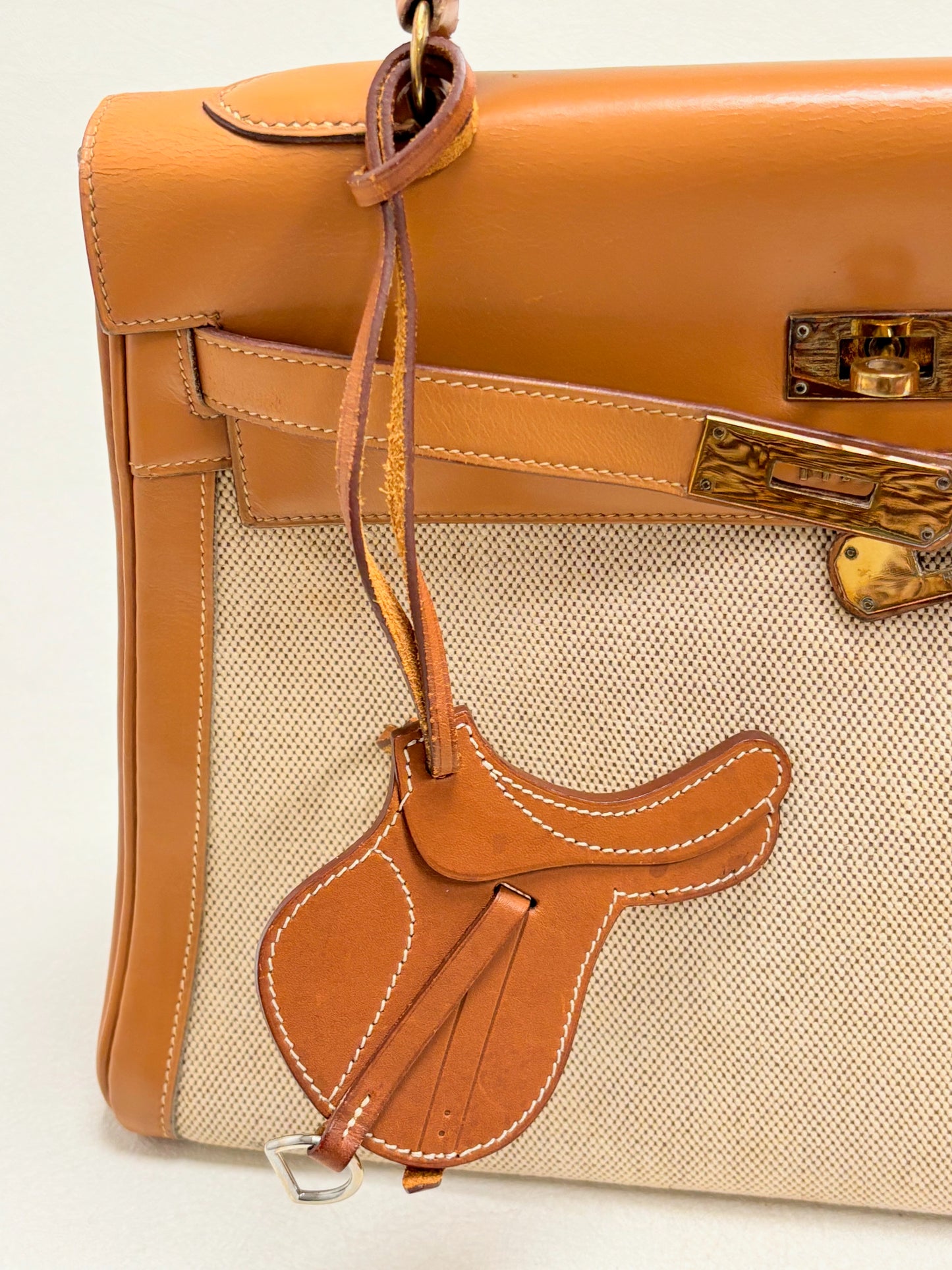 HERMÈS Charm Paddock Selle