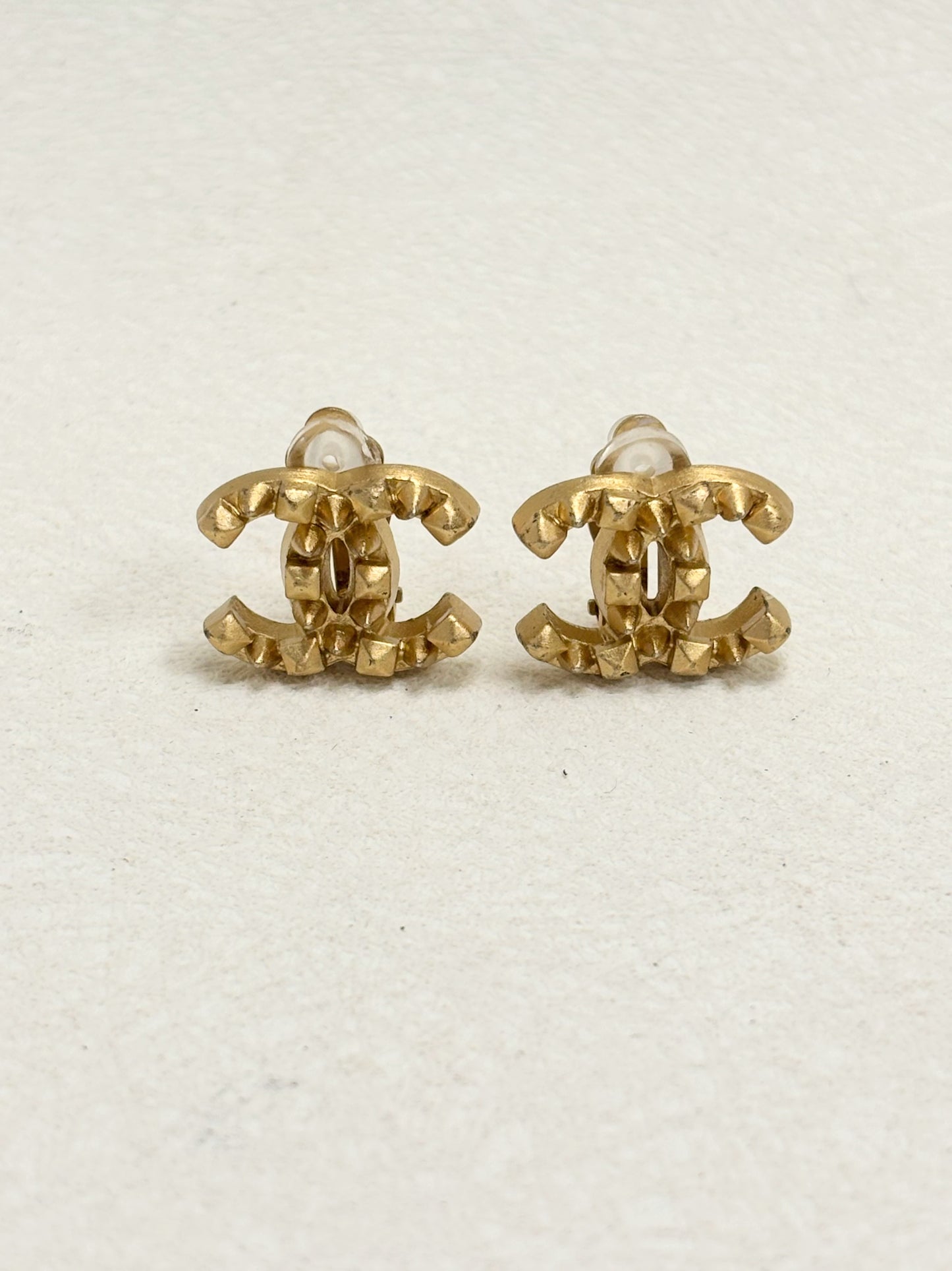 CHANEL Boucles d'oreilles Studs