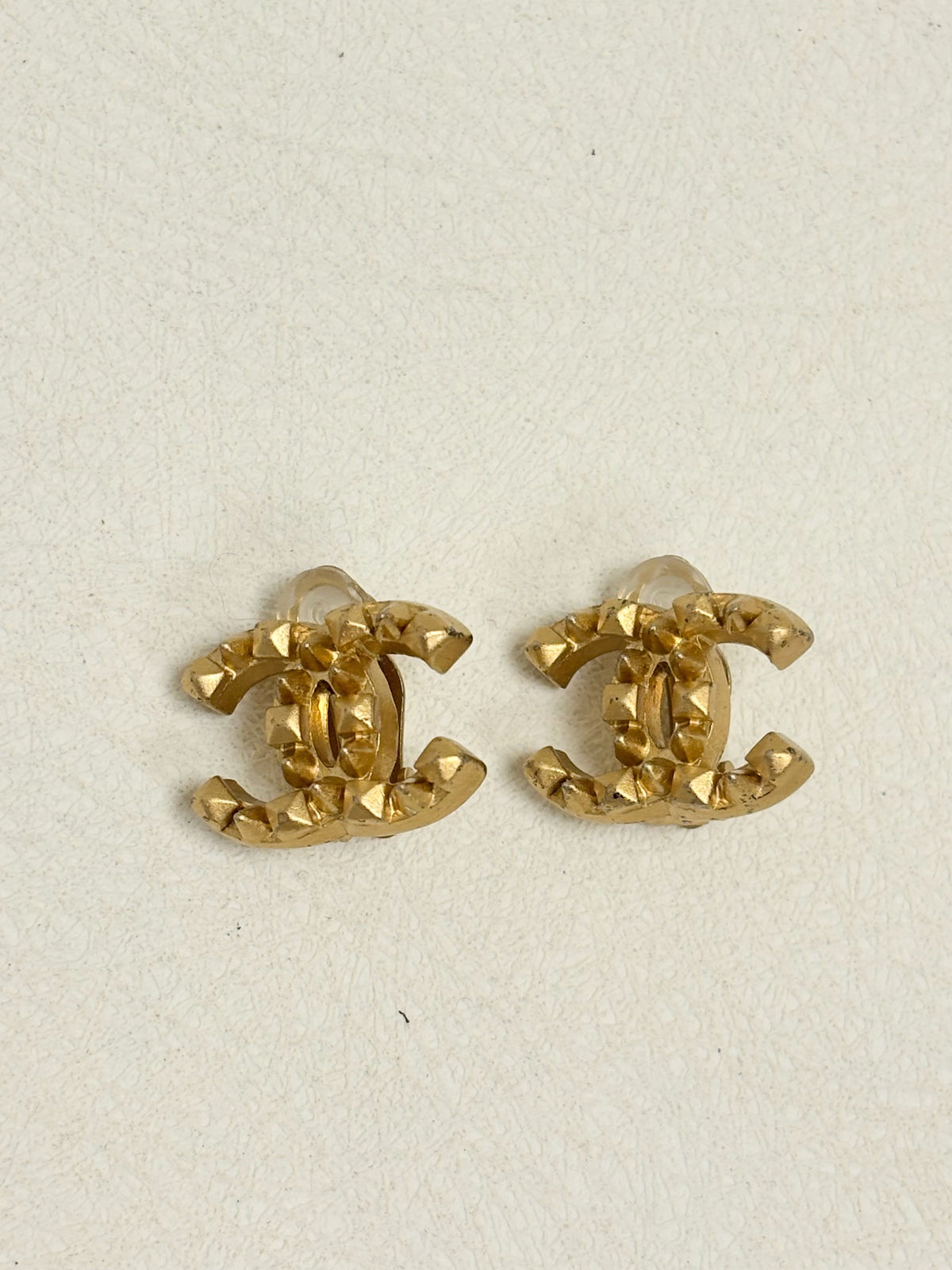 CHANEL Boucles d'oreilles Studs