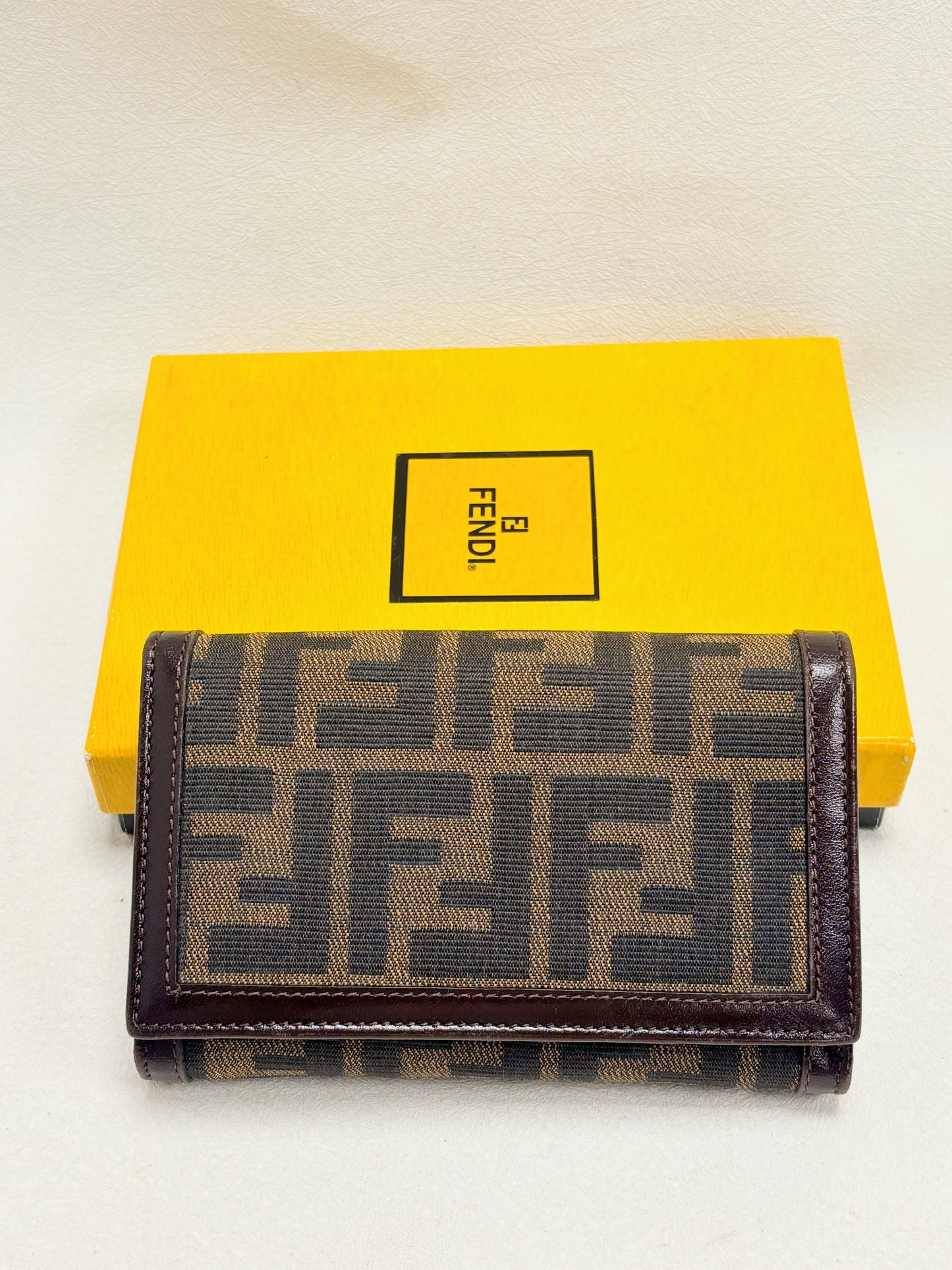 FENDI Portefeuille Zucca