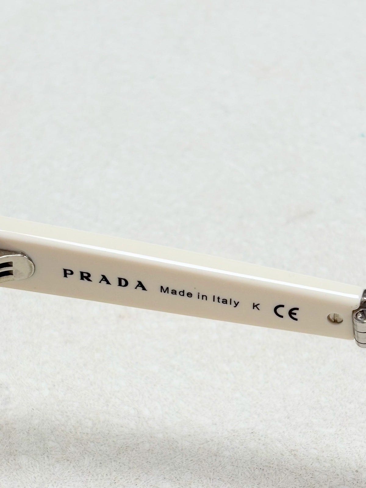 PRADA Lunettes de soleil