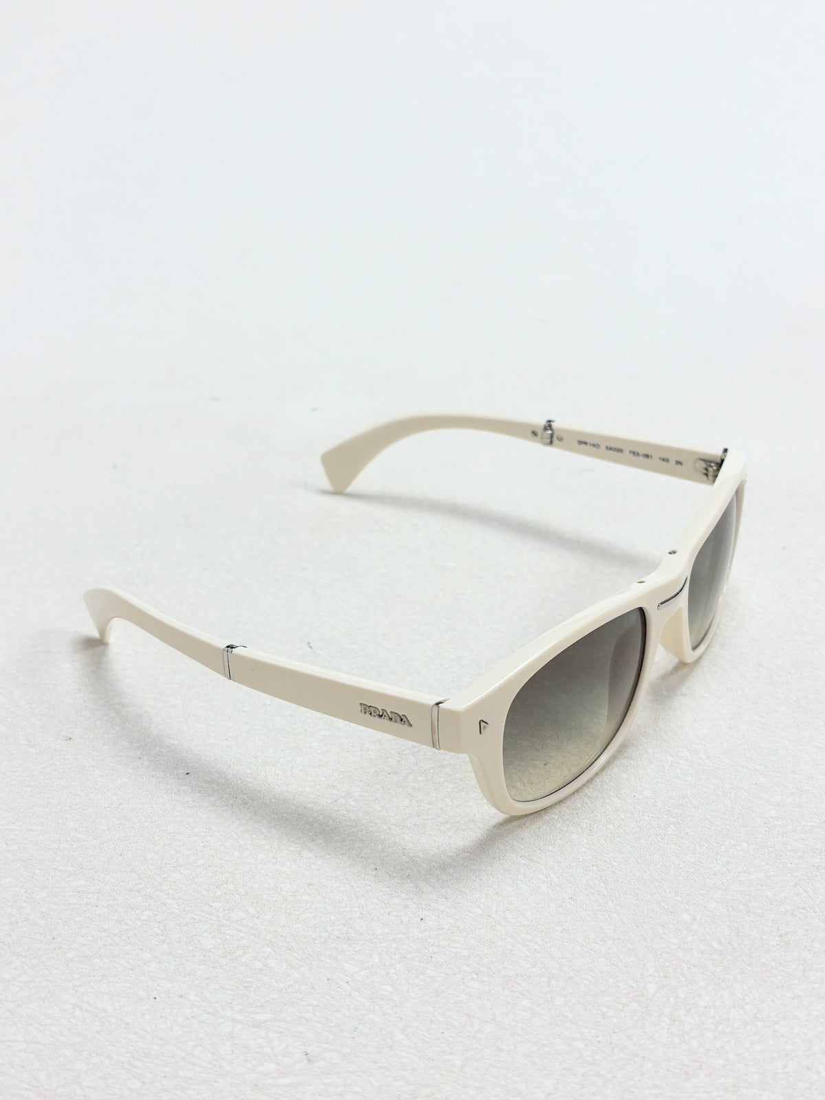 PRADA Lunettes de soleil