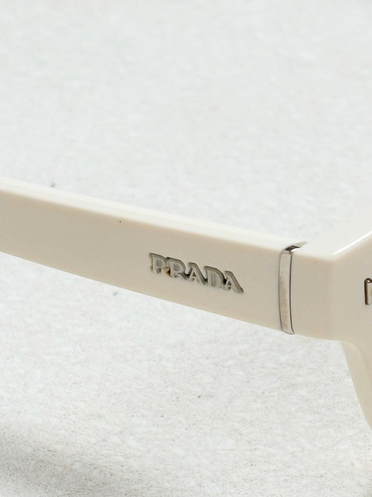 PRADA Lunettes de soleil