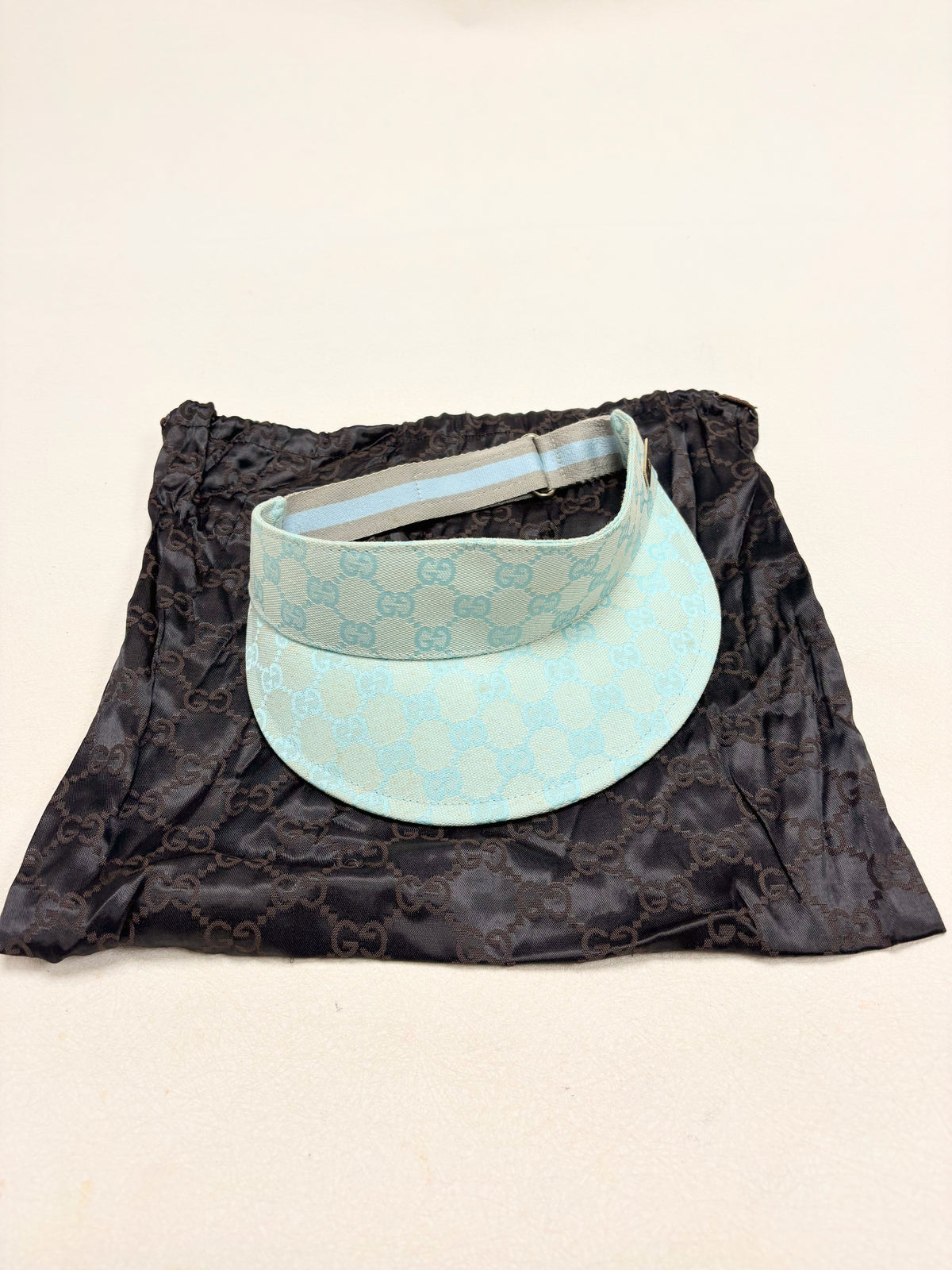 GUCCI Visière monogramme