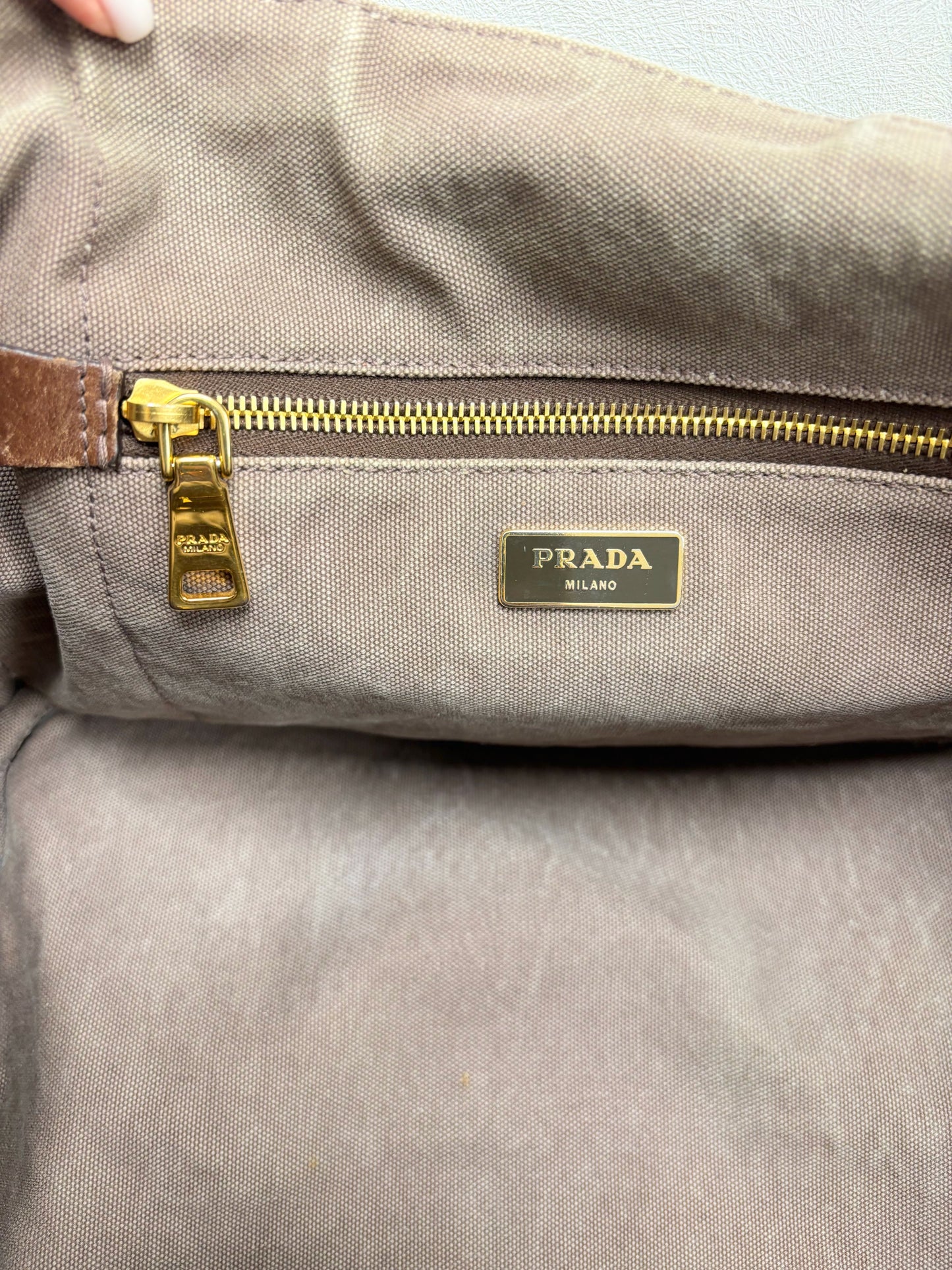 PRADA Sac cabas Canapa