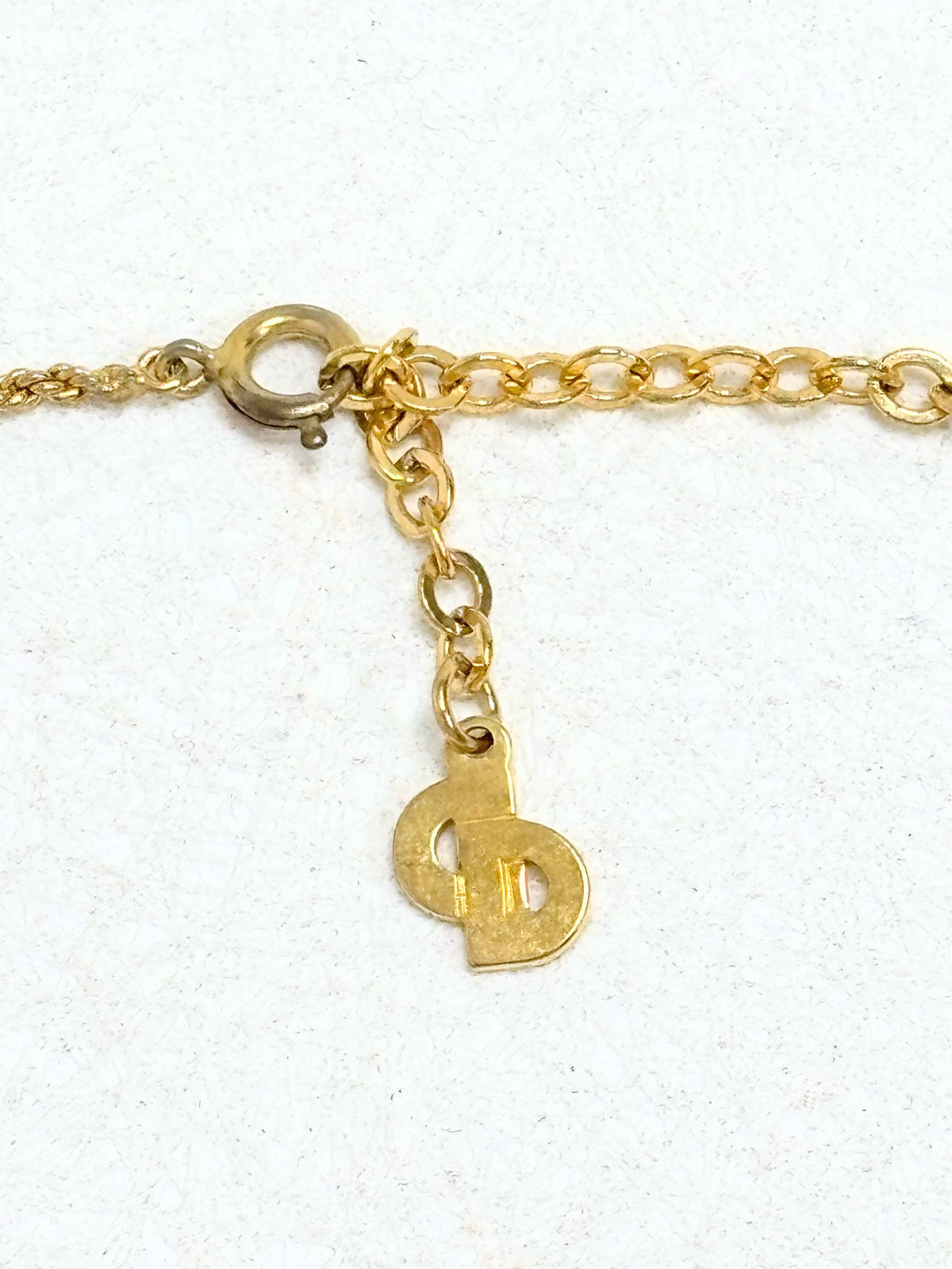 DIOR Collier Coquillage
