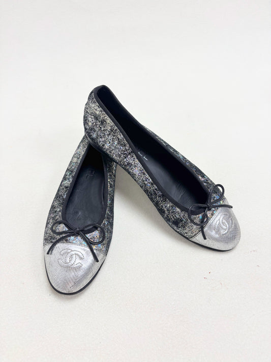 CHANEL Ballerines Argent