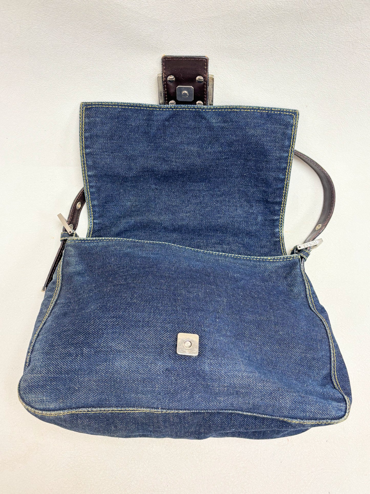 FENDI Sac Mamma Baguette Denim
