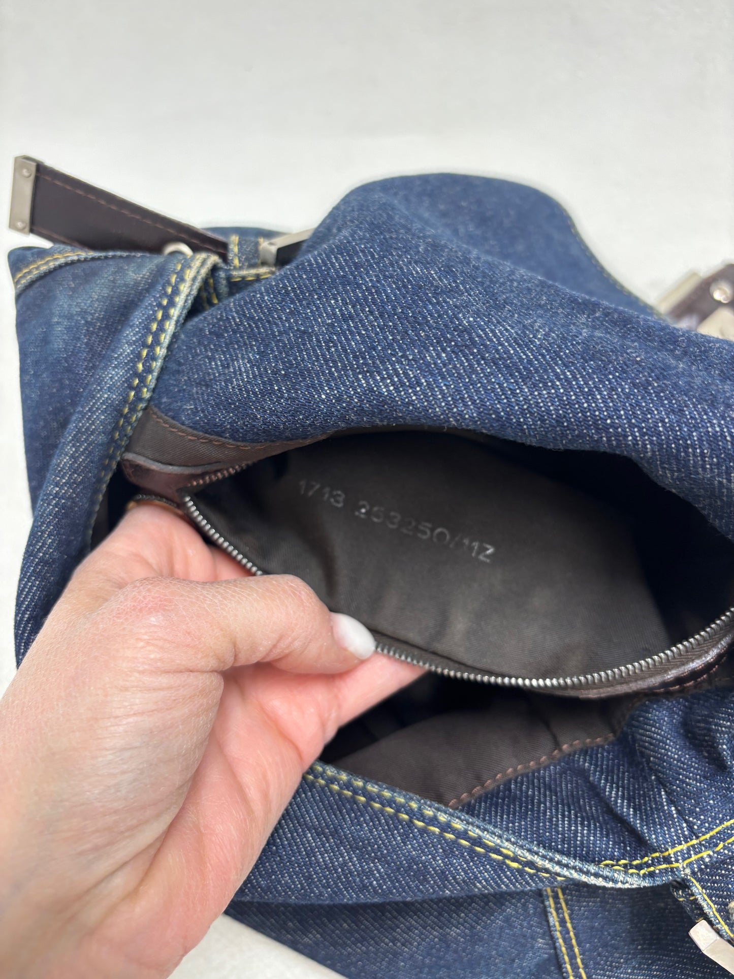 FENDI Sac Mamma Baguette Denim