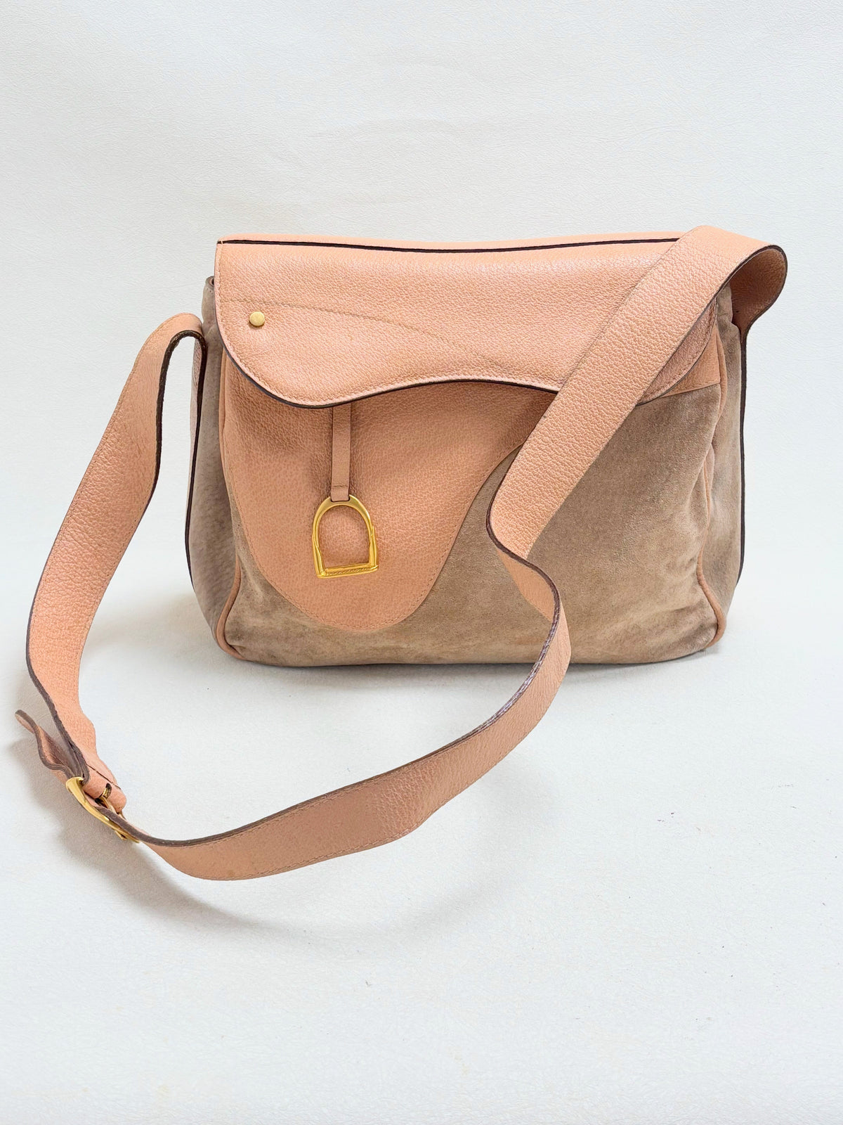 GUCCI Sac Saddle GM