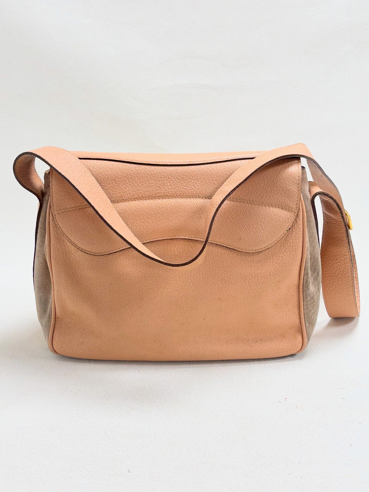GUCCI Sac Saddle GM