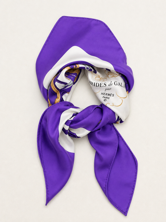 HERMÈS Foulard Carré en Soie