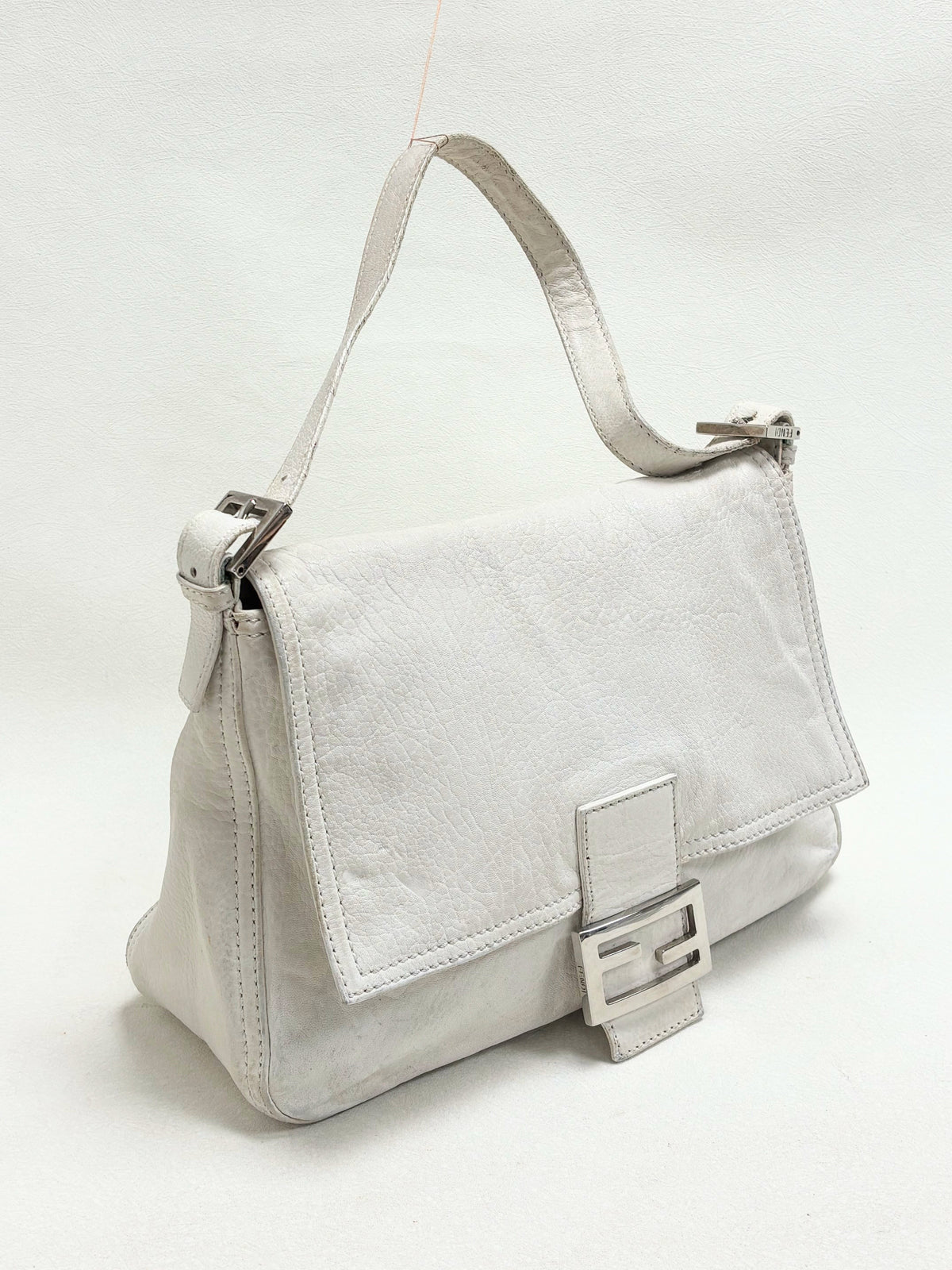 FENDI Sac Mamma Baguette