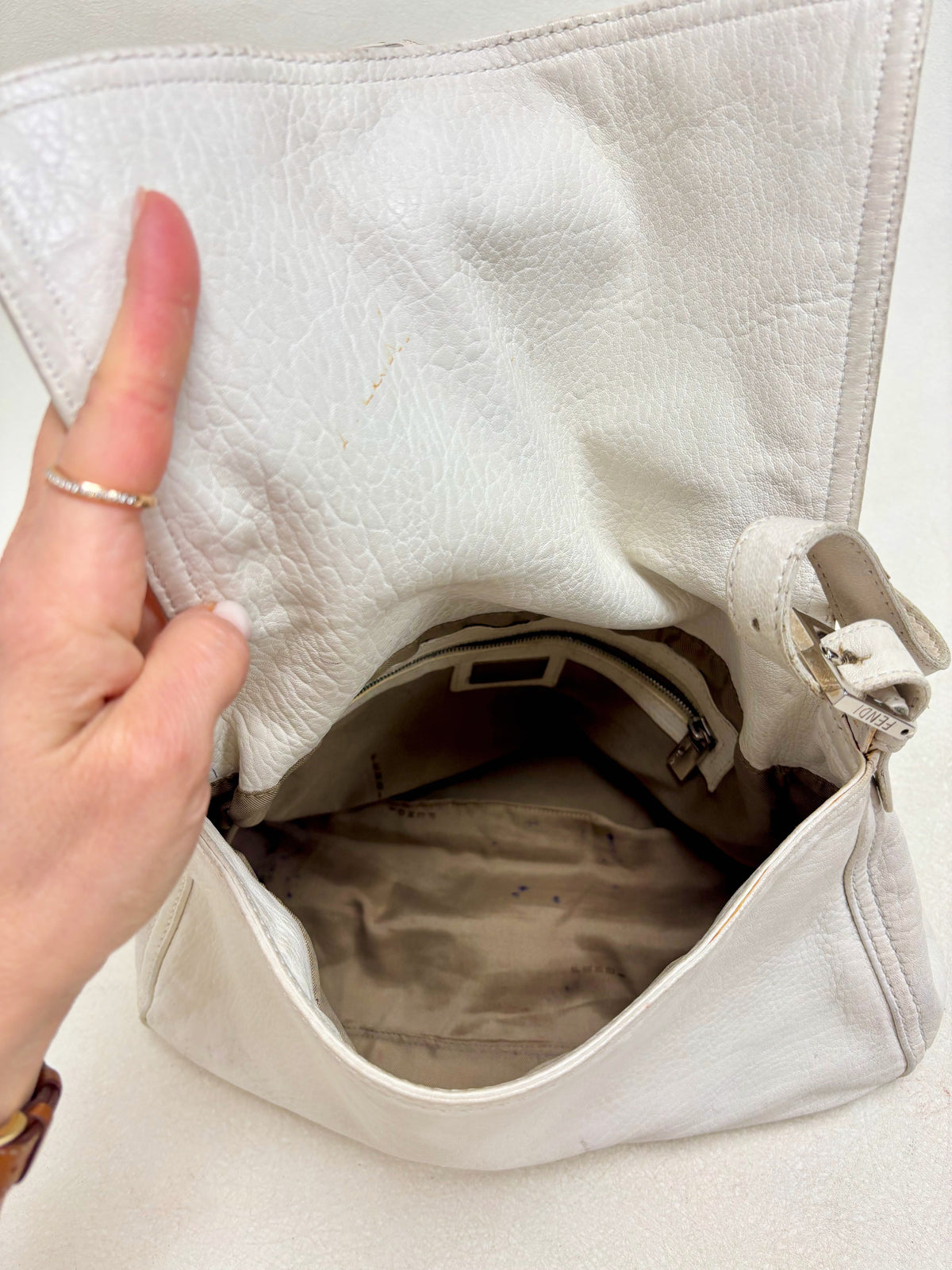 FENDI Sac Mamma Baguette