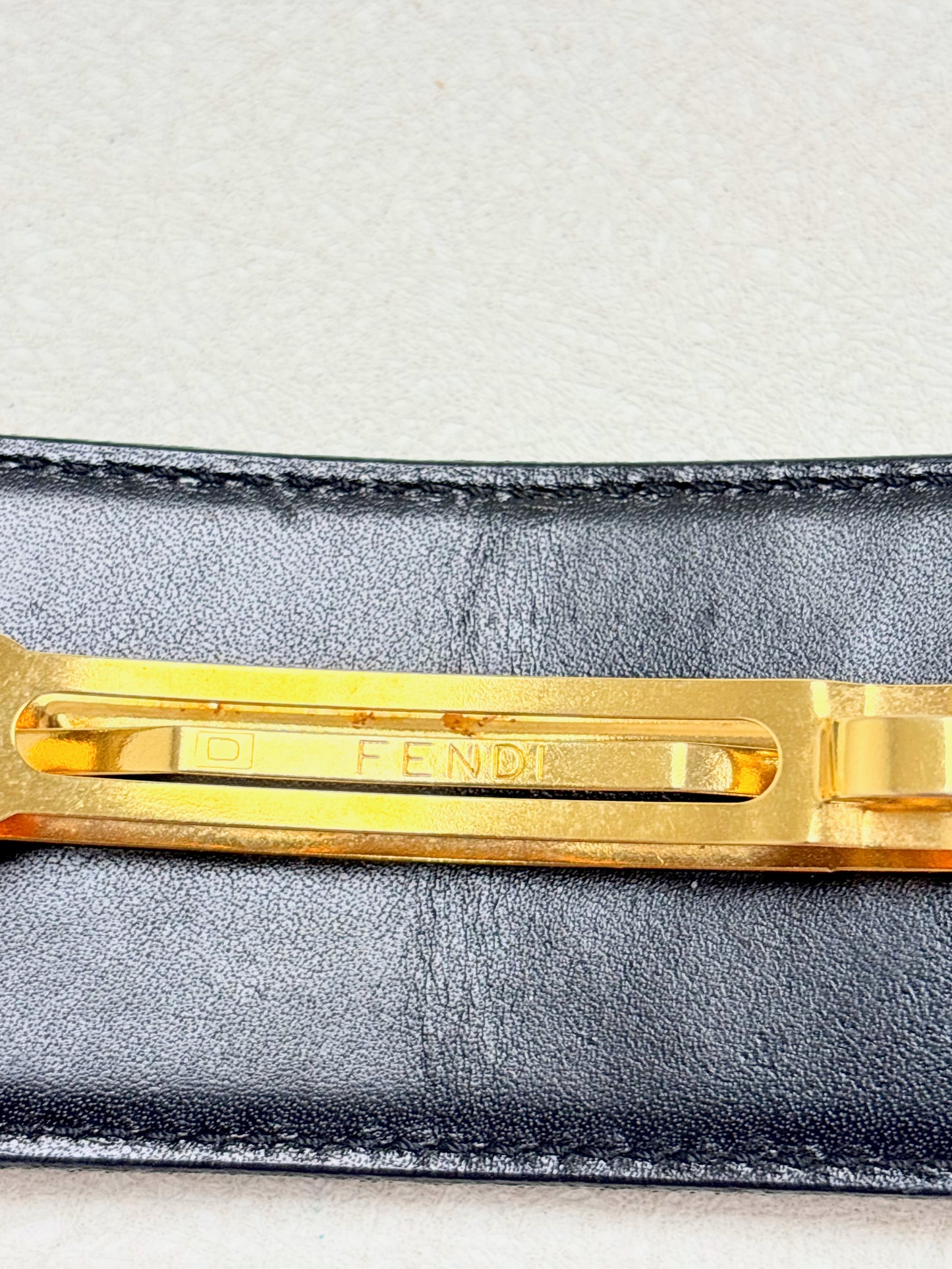 FENDI Barrette cuir