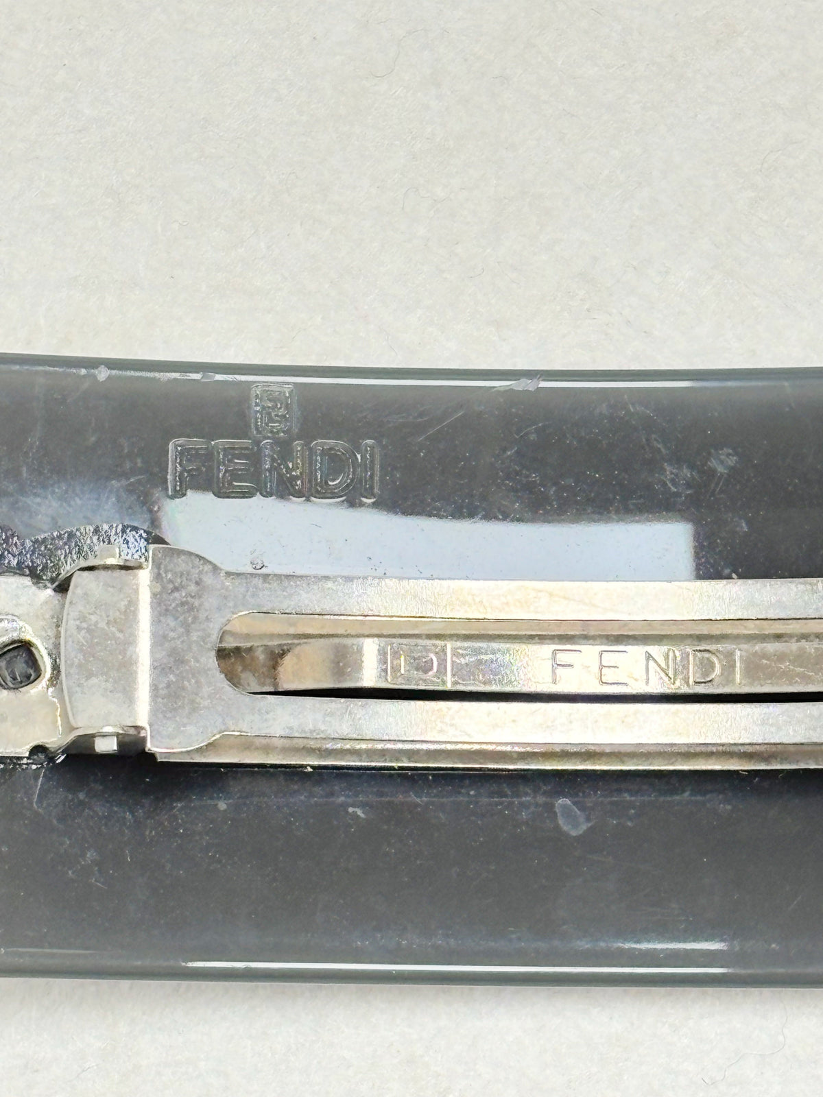 FENDI Barrette