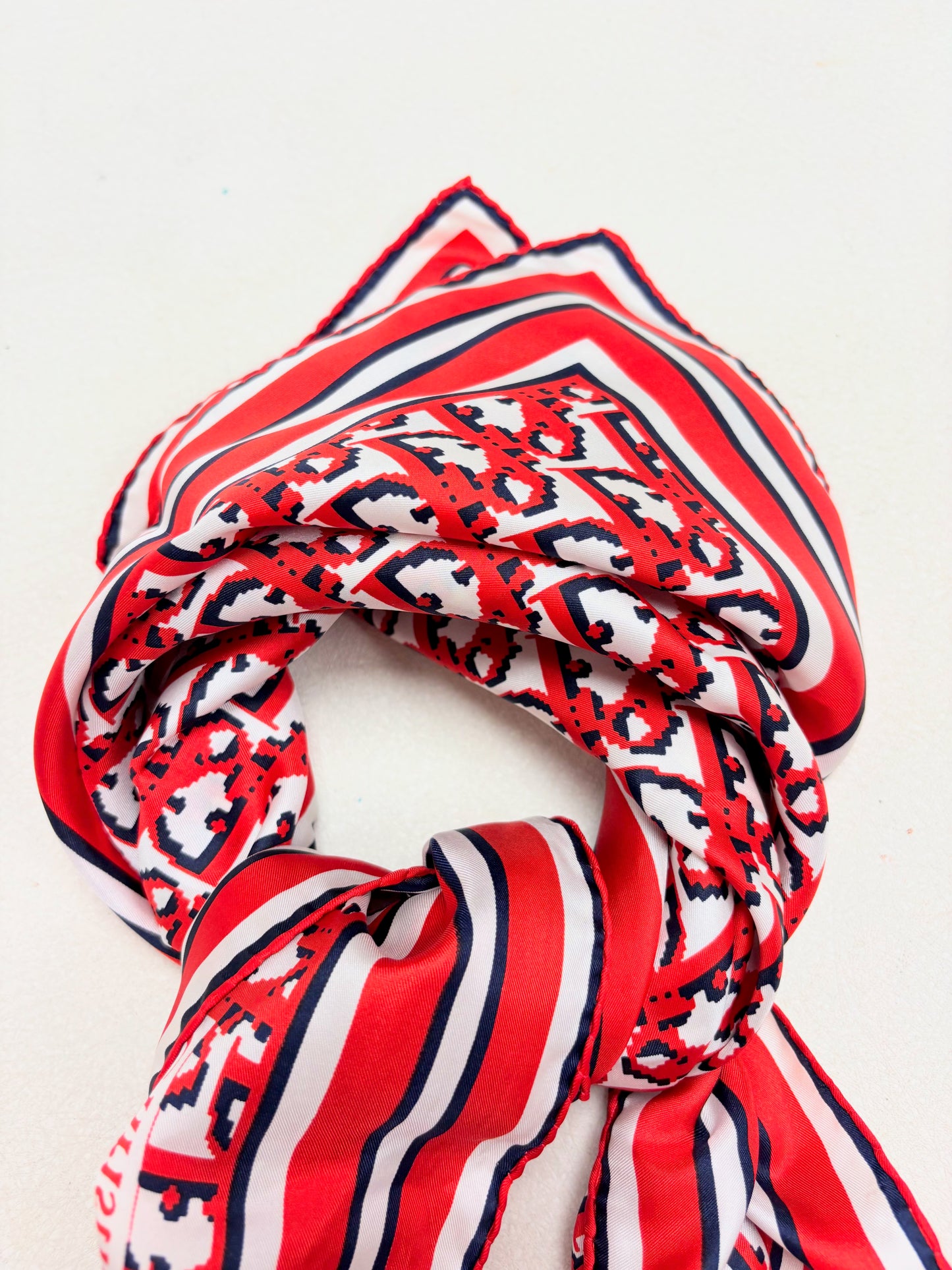 DIOR Foulard Carré Oblique en soie