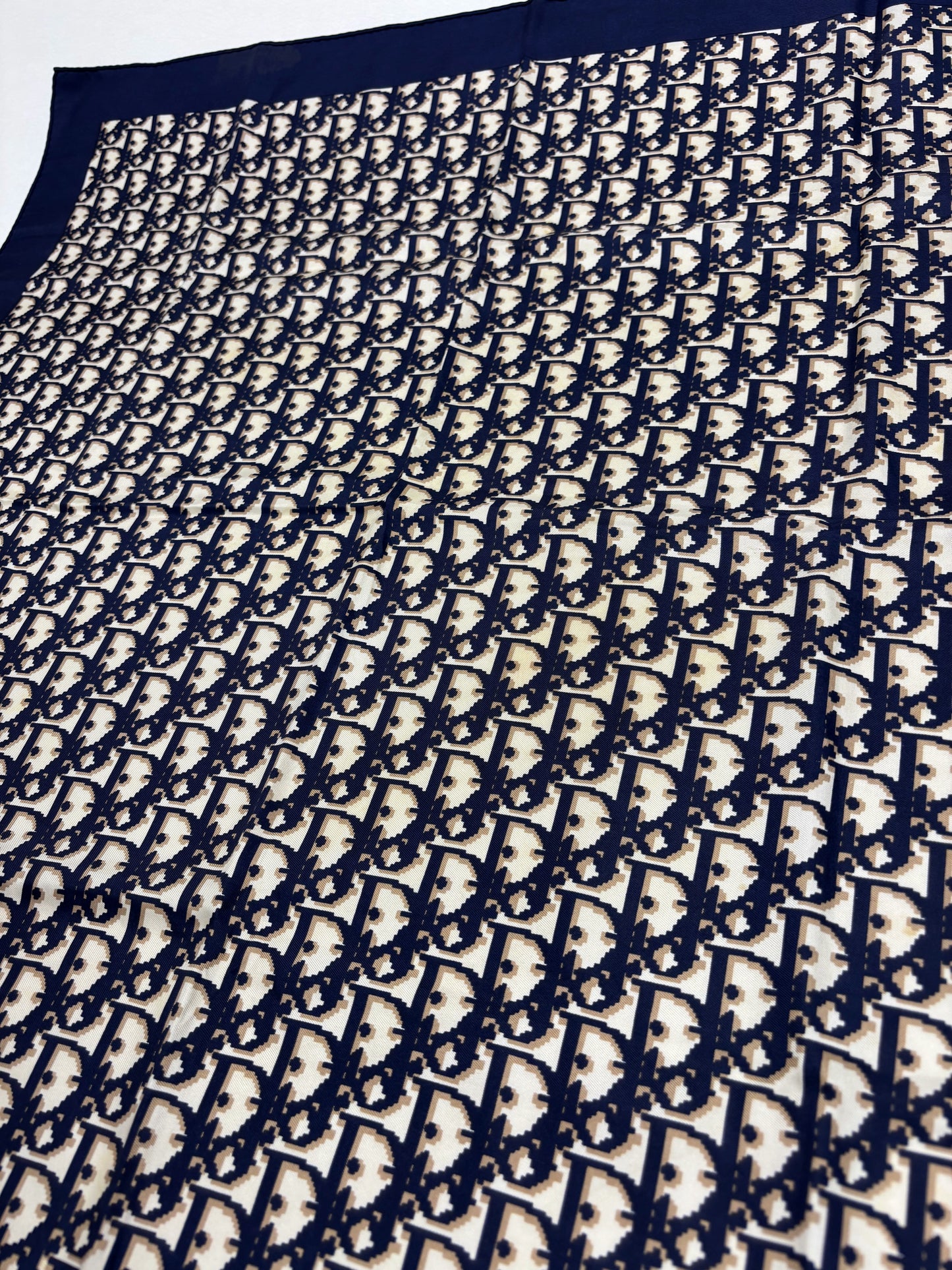 DIOR Foulard Carré Oblique en soie