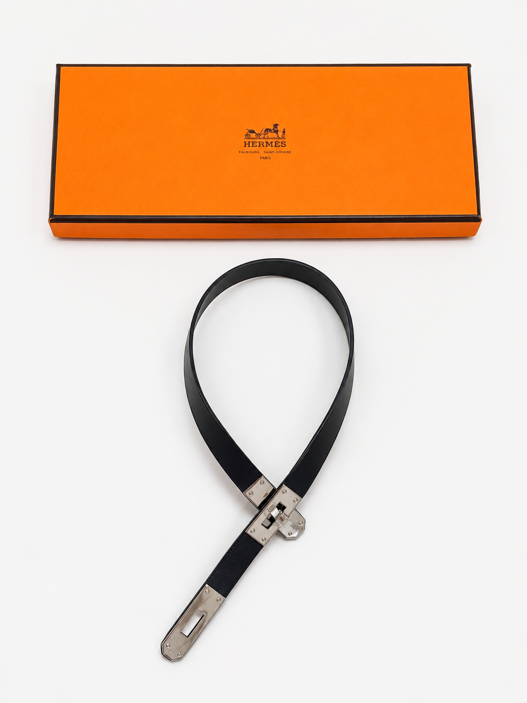 HERMÈS Collier Kelly