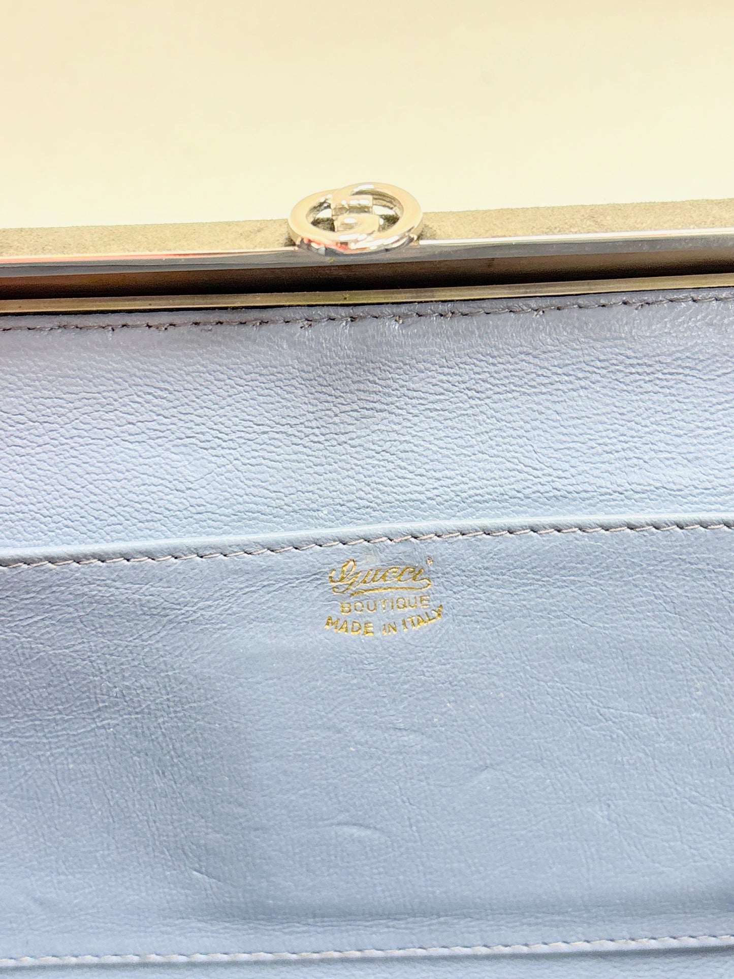 GUCCI Minaudière en Veau Velours