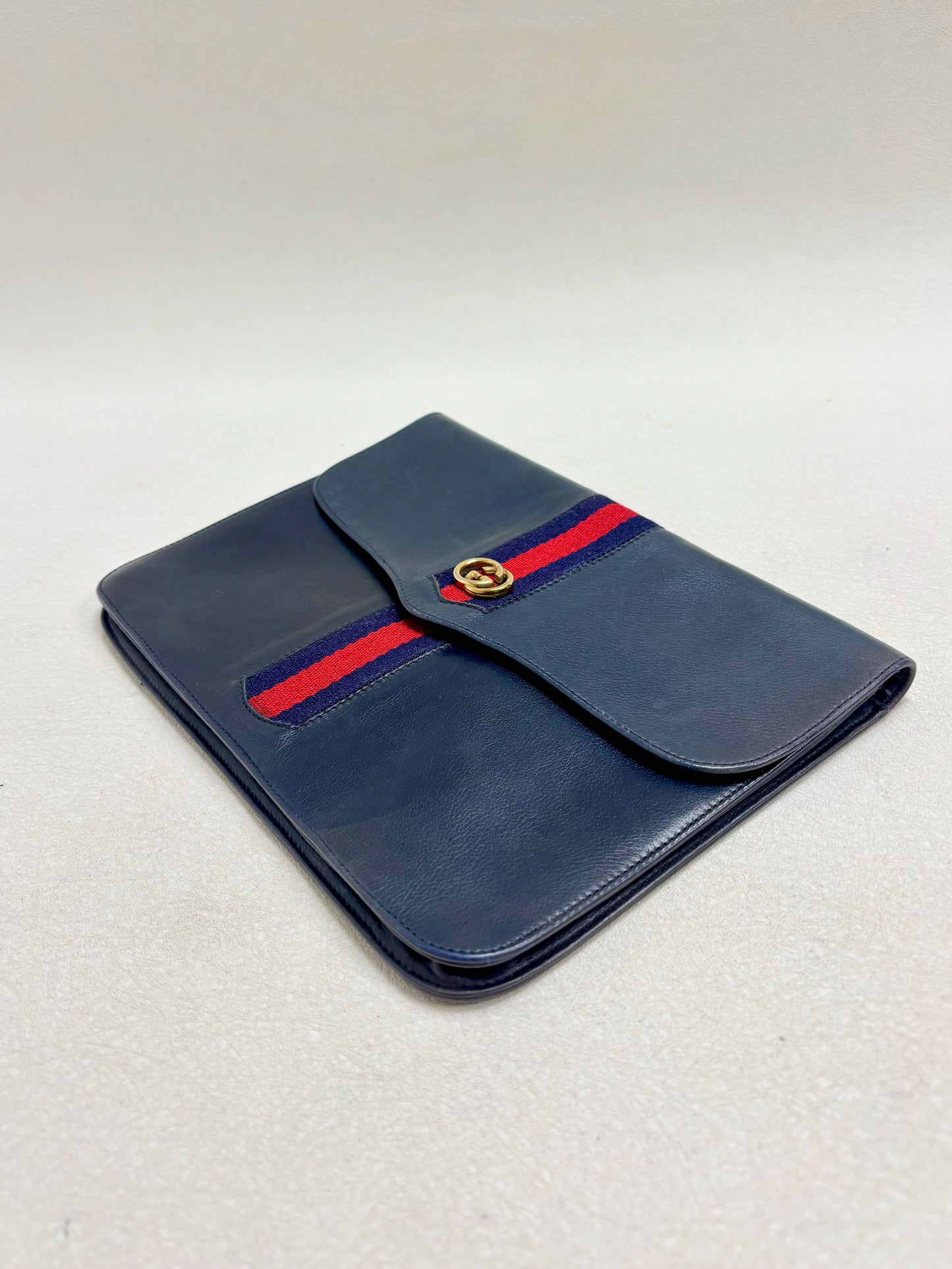 GUCCI Pochette en Cuir